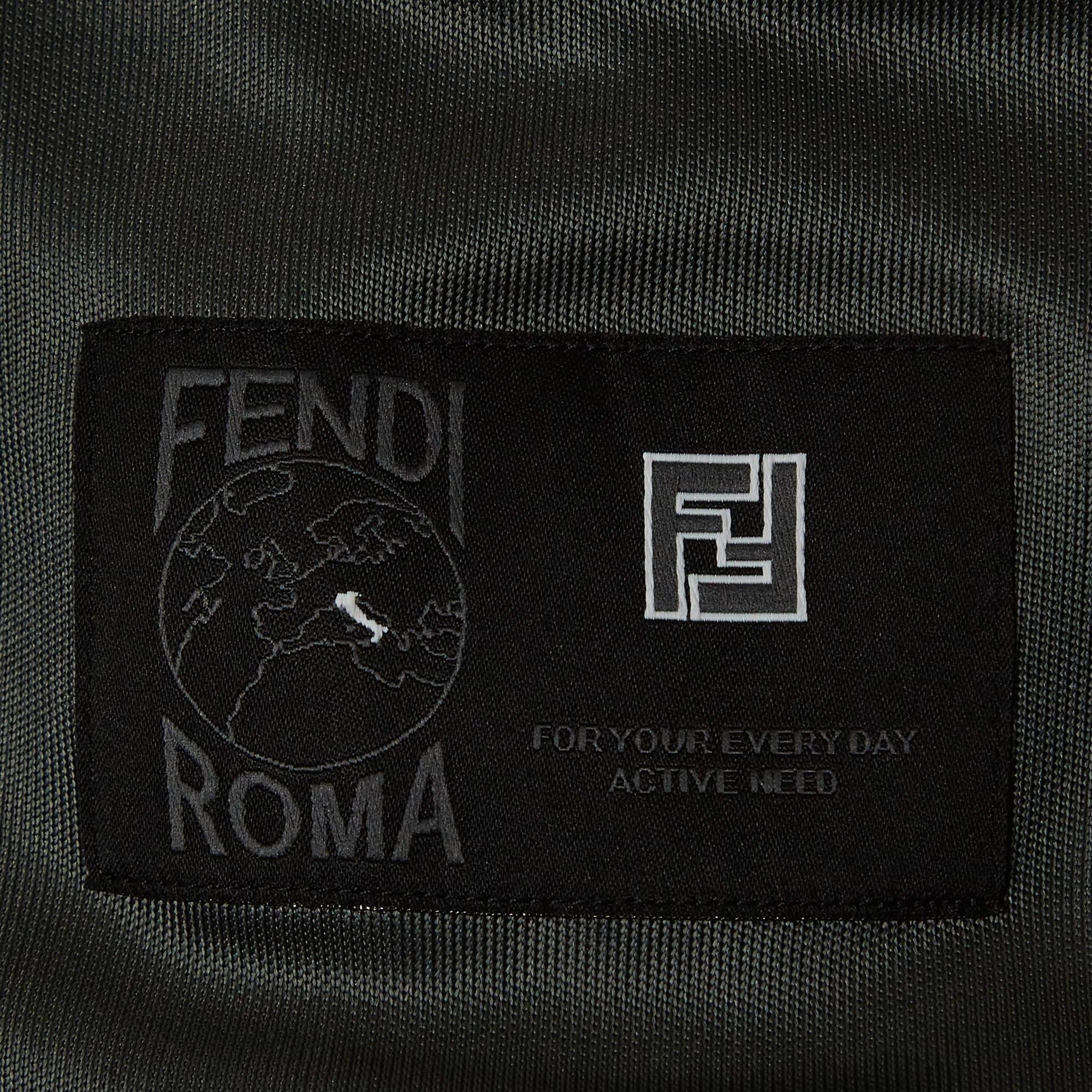 Fendi Grey Jersey Logo Detail Polo T-Shirt M In Good Condition In Dubai, Al Qouz 2