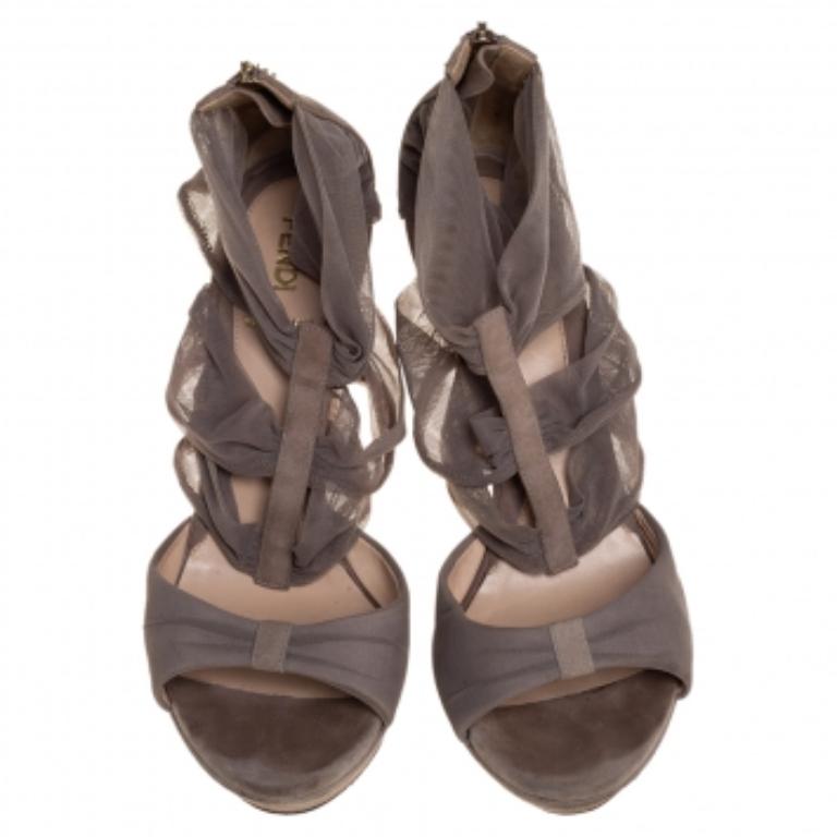 Fendi Grey Lace and Suede Platform Sandals Size 37.5 For Sale 2