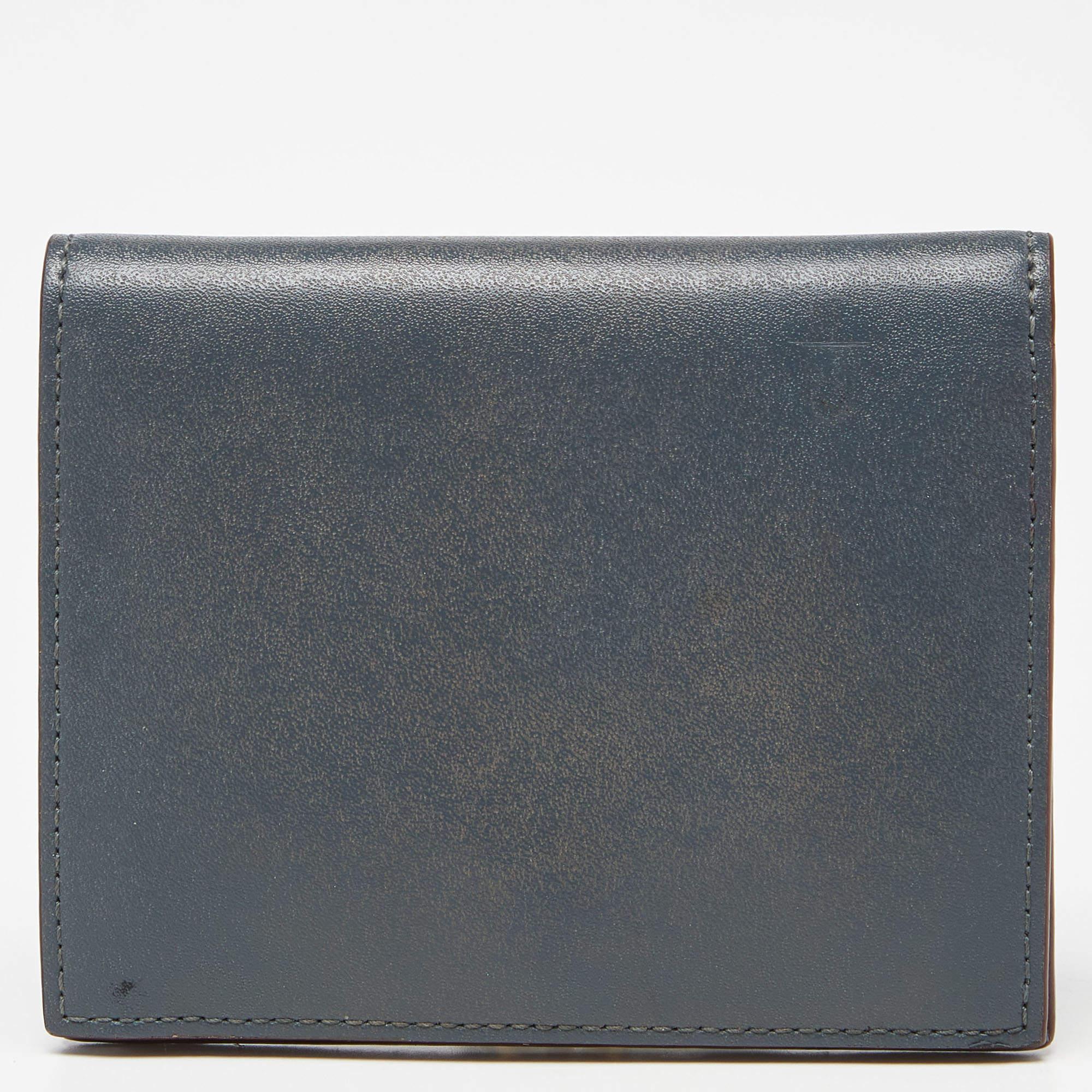 Women's Fendi Grey Leather By The Way Bifold Wallet For Sale