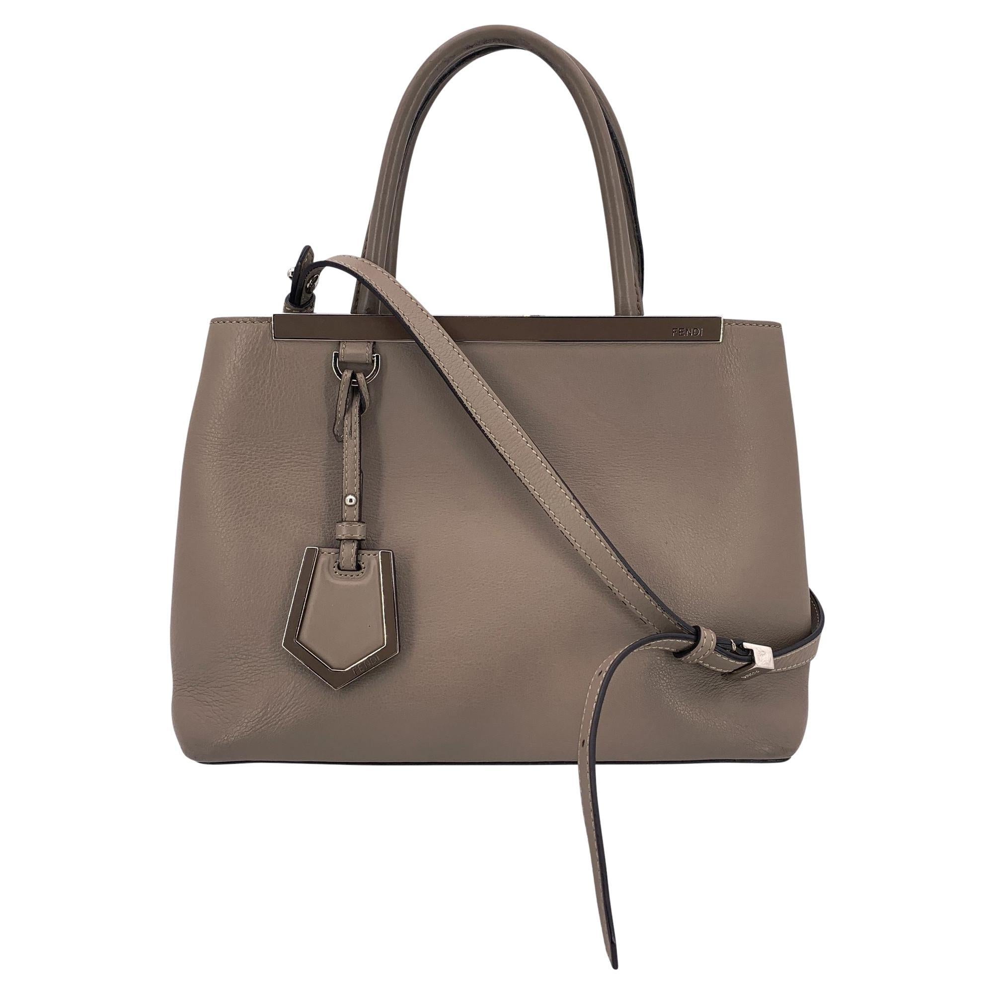 Fendi - Sac à main en cuir gris Petite 2 Jours avec bandoulière