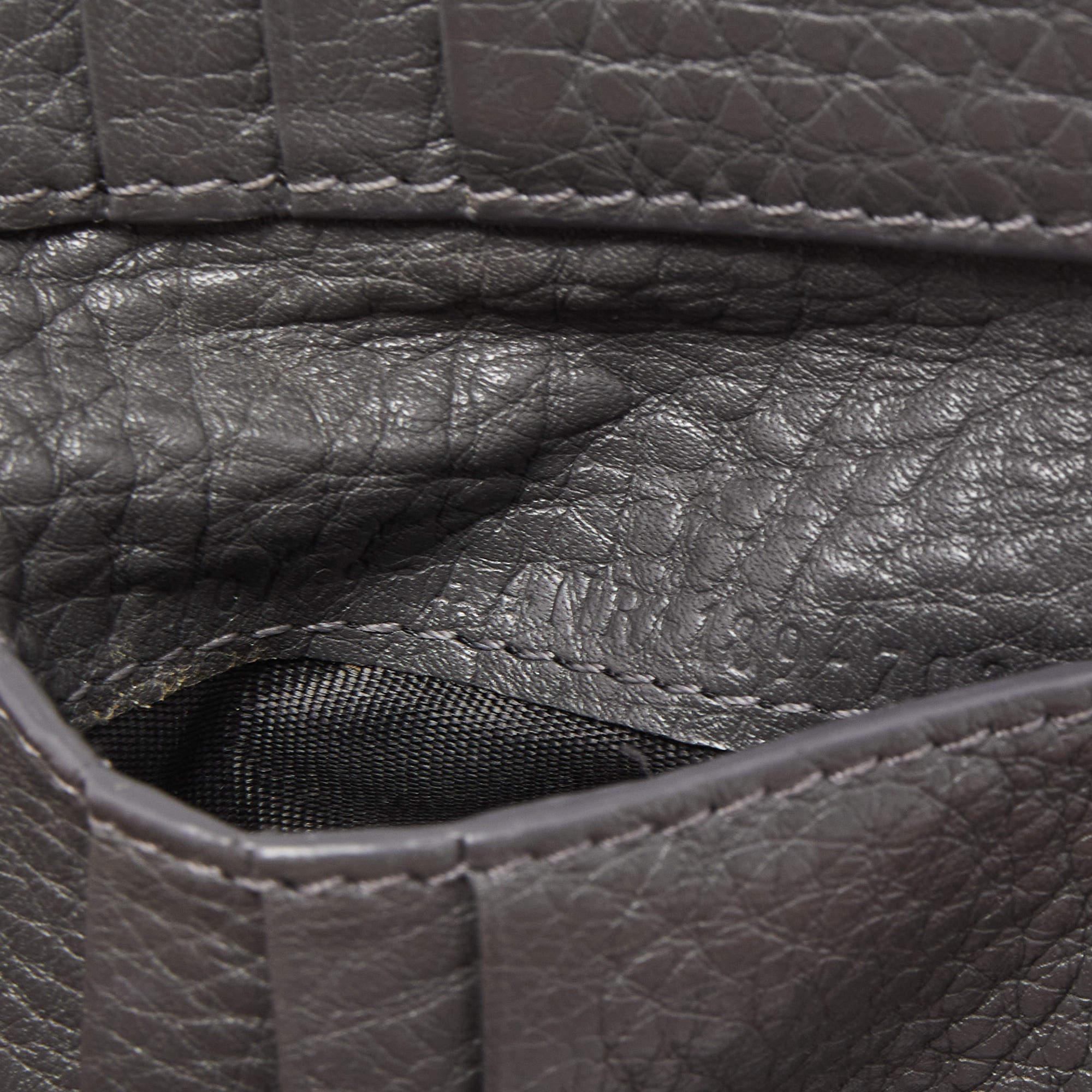Fendi Grey Leather Roman Bifold Wallet For Sale 1