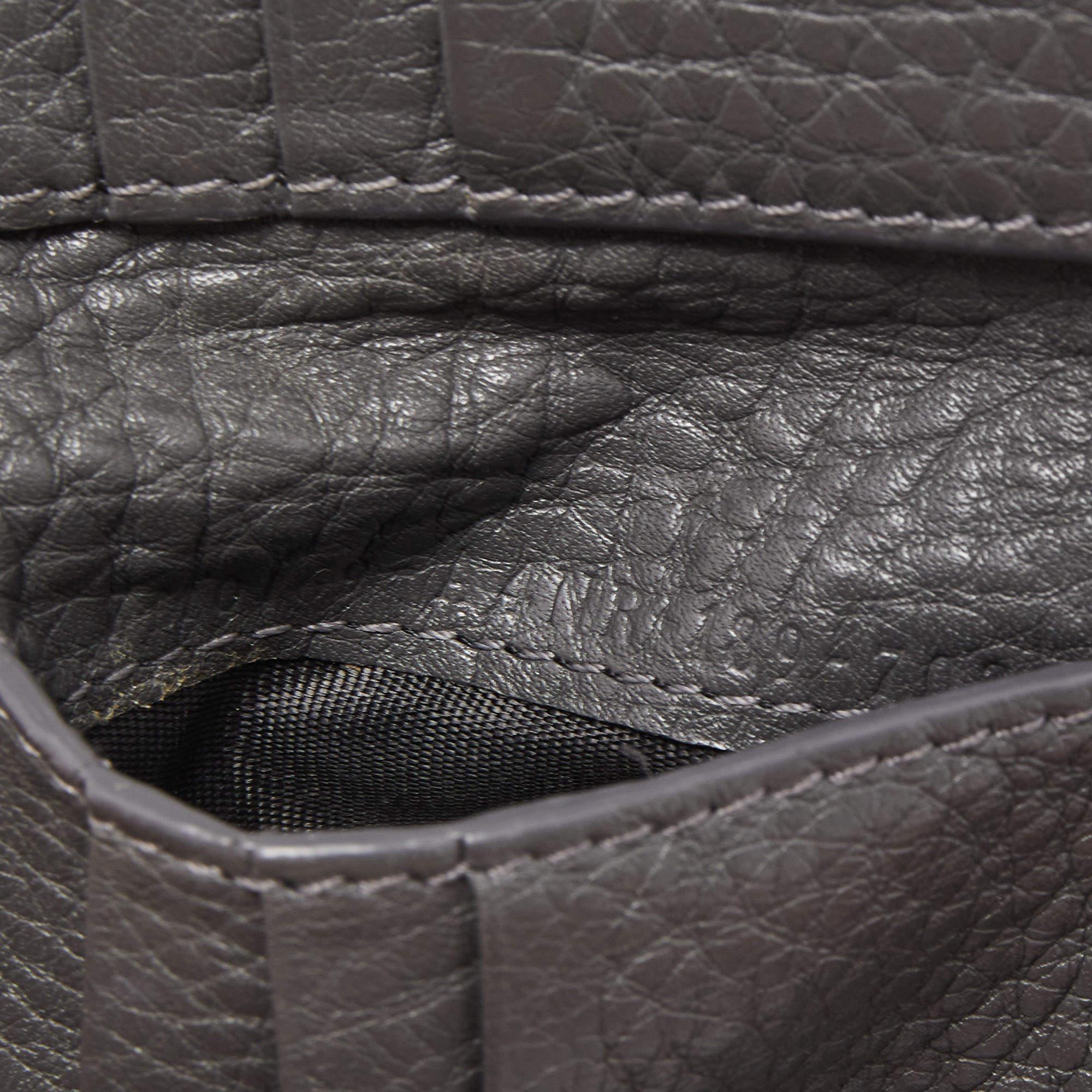 Men's Fendi Grey Leather Roman Bifold Wallet For Sale