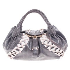 Fendi Graue Limited Edition Perlenbesetzte Spy Bag