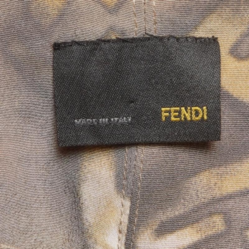 Donna Fendi Minigonna in seta stampata con logo grigio Monogram M. in vendita