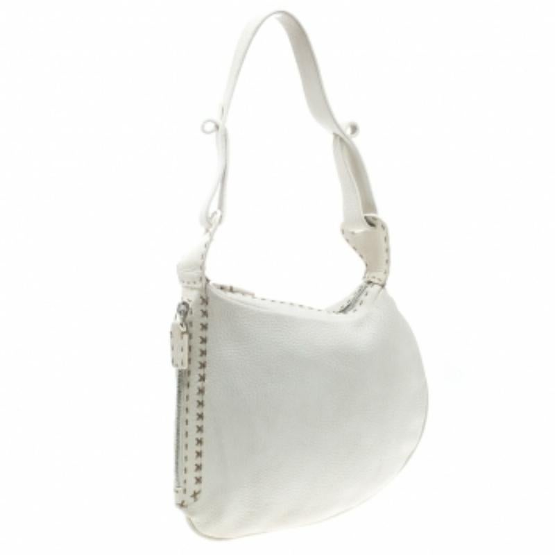 Fendi Marfil Selleria Piel Pequeña Oyster Hobo Gris en venta