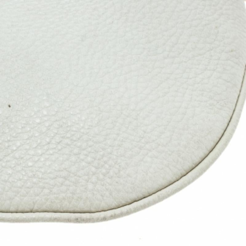 De las mujeres Fendi Marfil Selleria Piel Pequeña Oyster Hobo en venta