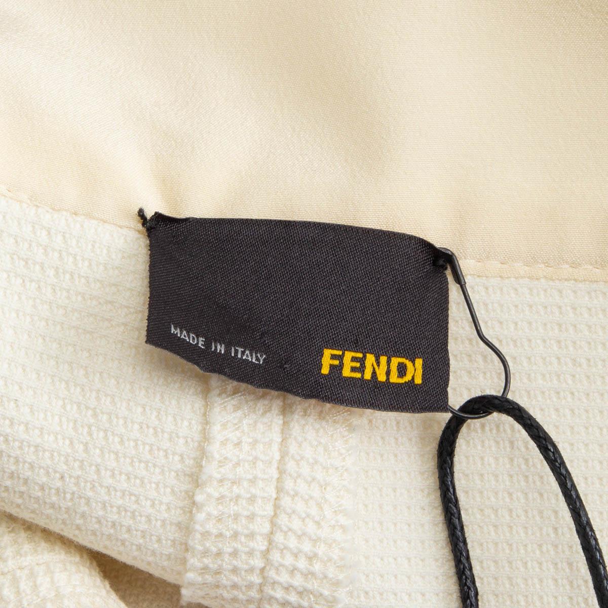 FENDI, short PLAETE RIBBON blanc ivoire, 42 M en vente 2