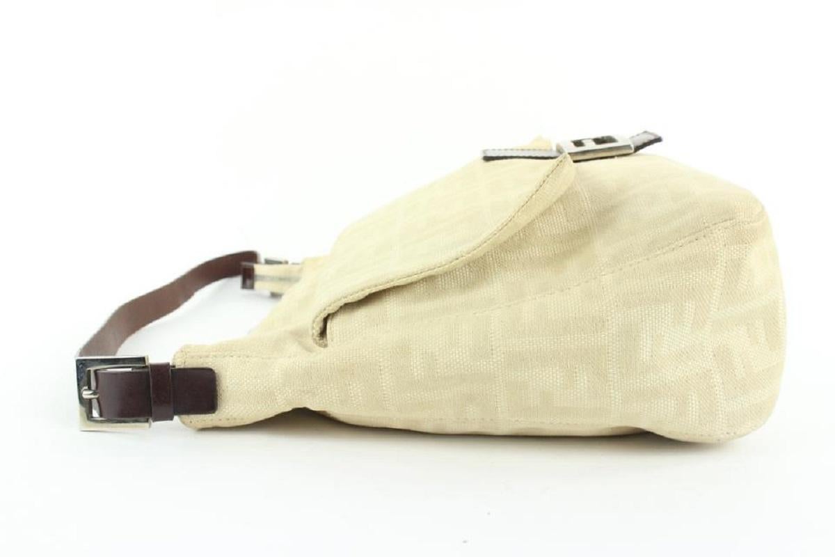 Fendi Ivory Zucca Mamma FF Monogram Baguette Zip Shoulder Flap Bag 50ff423 For Sale 2