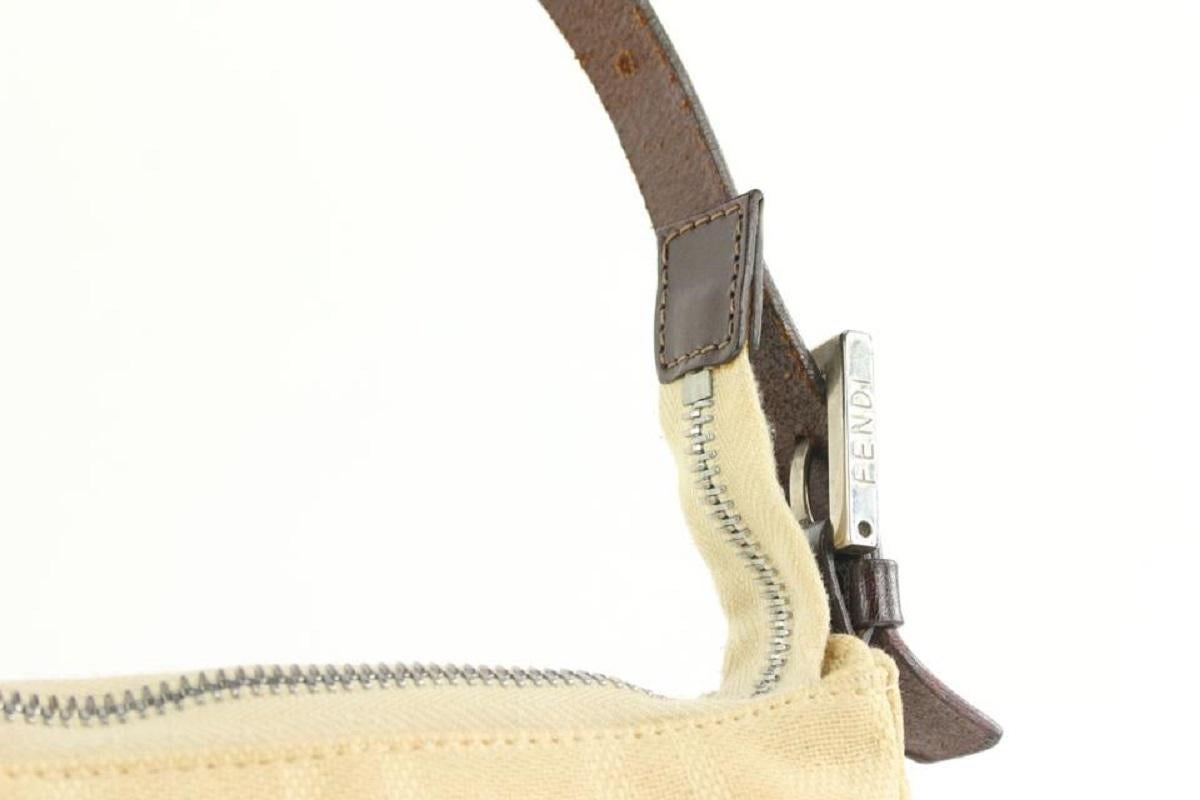 Fendi Ivory Zucca Mamma FF Monogram Baguette Zip Shoulder Flap Bag 50ff423 For Sale 4
