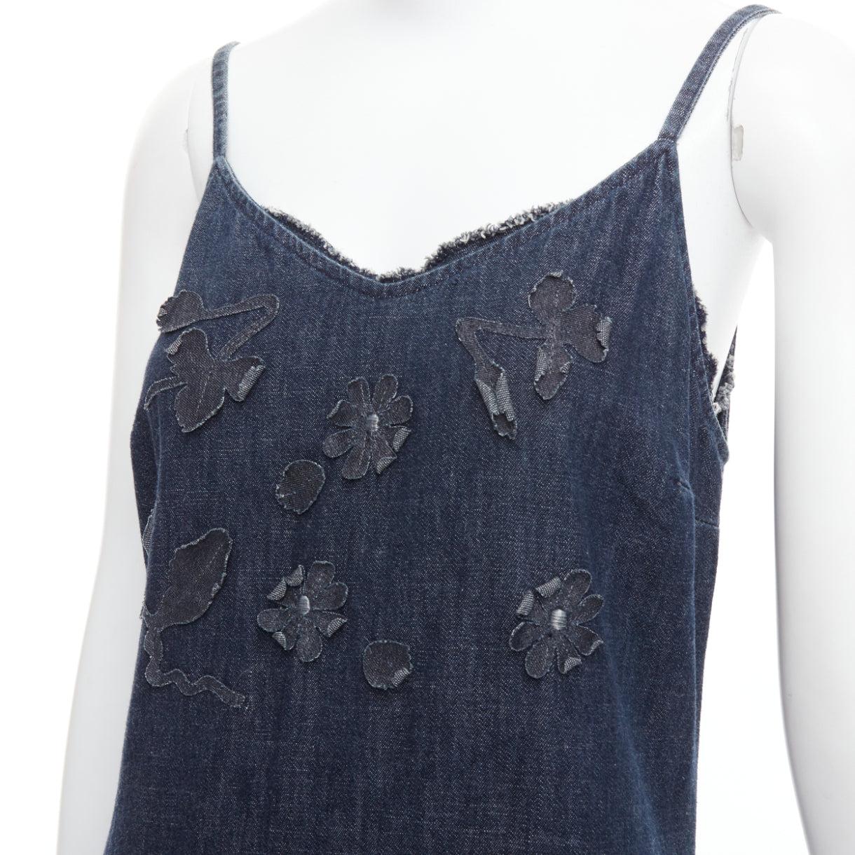FENDI JEANS Vintage indigo  blue denim floral applique casual midi dress
Reference: CNPG/A00082
Brand: Fendi
Collection: Jeans
Material: Denim
Color: Blue
Pattern: Solid
Closure: Slip On
Made in: Italy

CONDITION:
Condition: Excellent, this item was