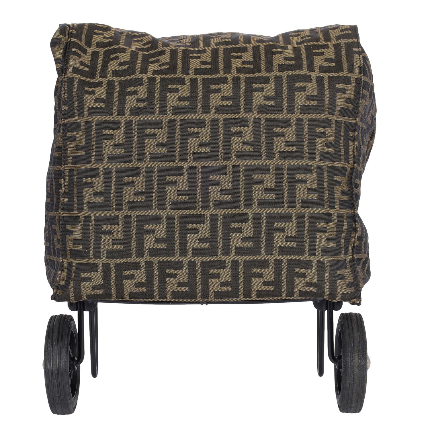 FENDI Jolly Zucca Traveler Shopping Bag Tote For Sale 5