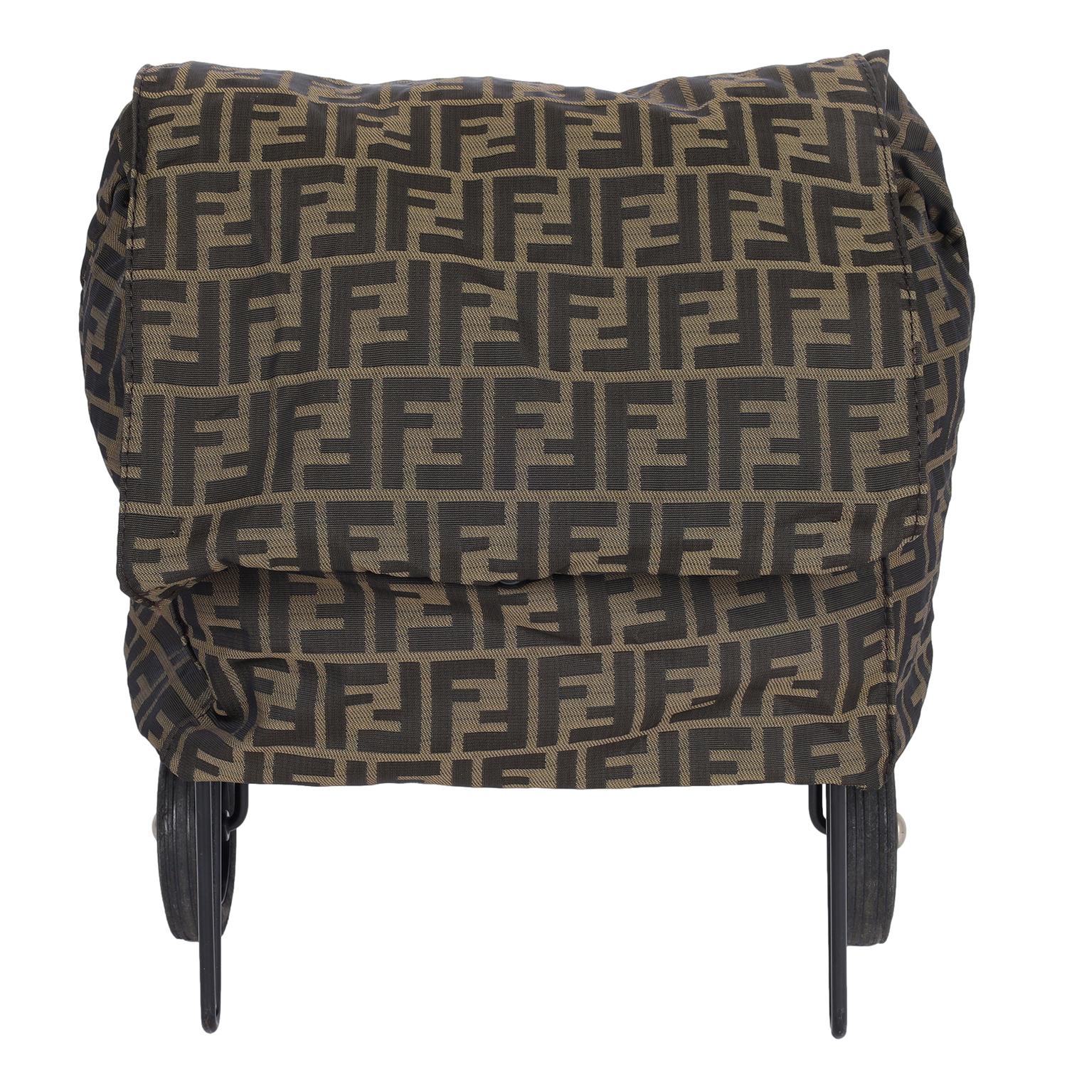 FENDI Jolly Zucca Traveler Shopping Bag Tote For Sale 3