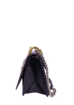 Fendi Kan I Petit sac à bandoulière en cuir noir