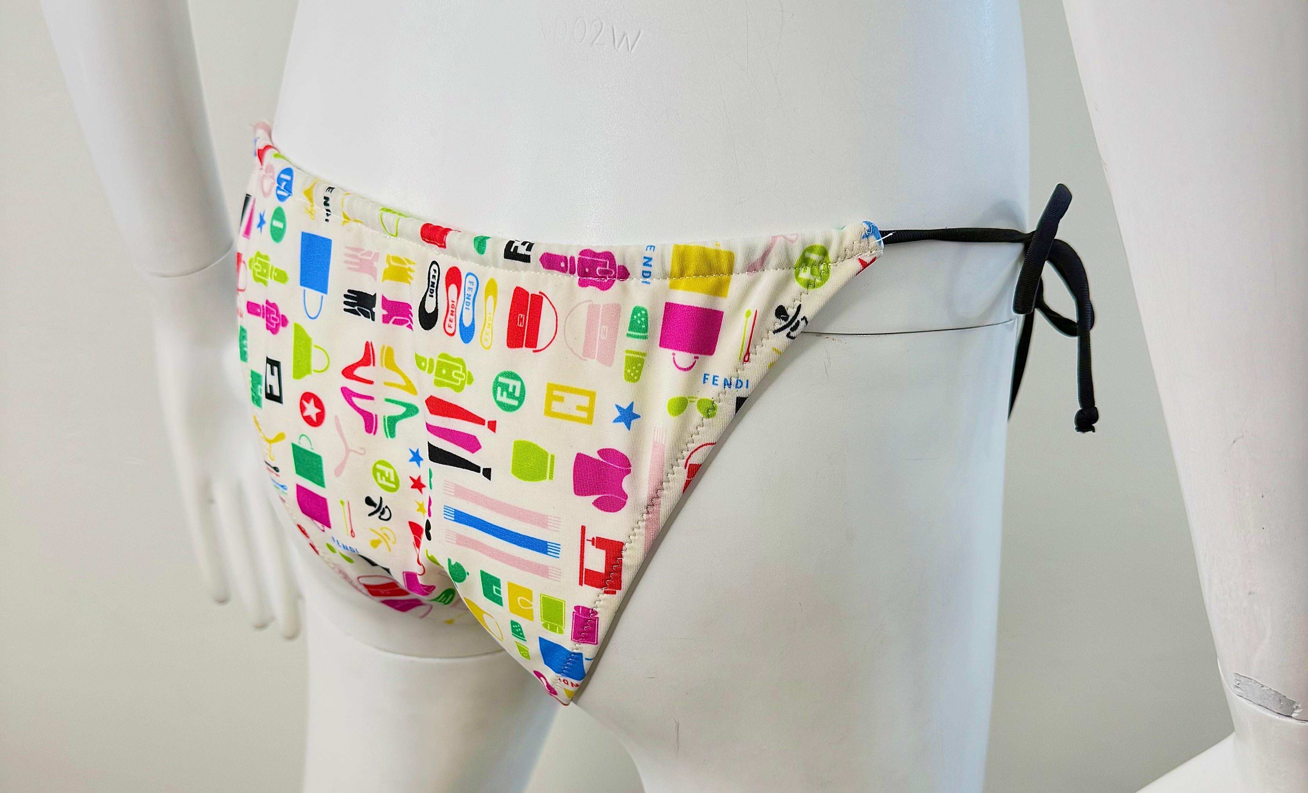 Fendi Karl Lagerfeld Icone Multicolore Bas de Bikini 2004 Rare Swimsuit 42 en vente 6