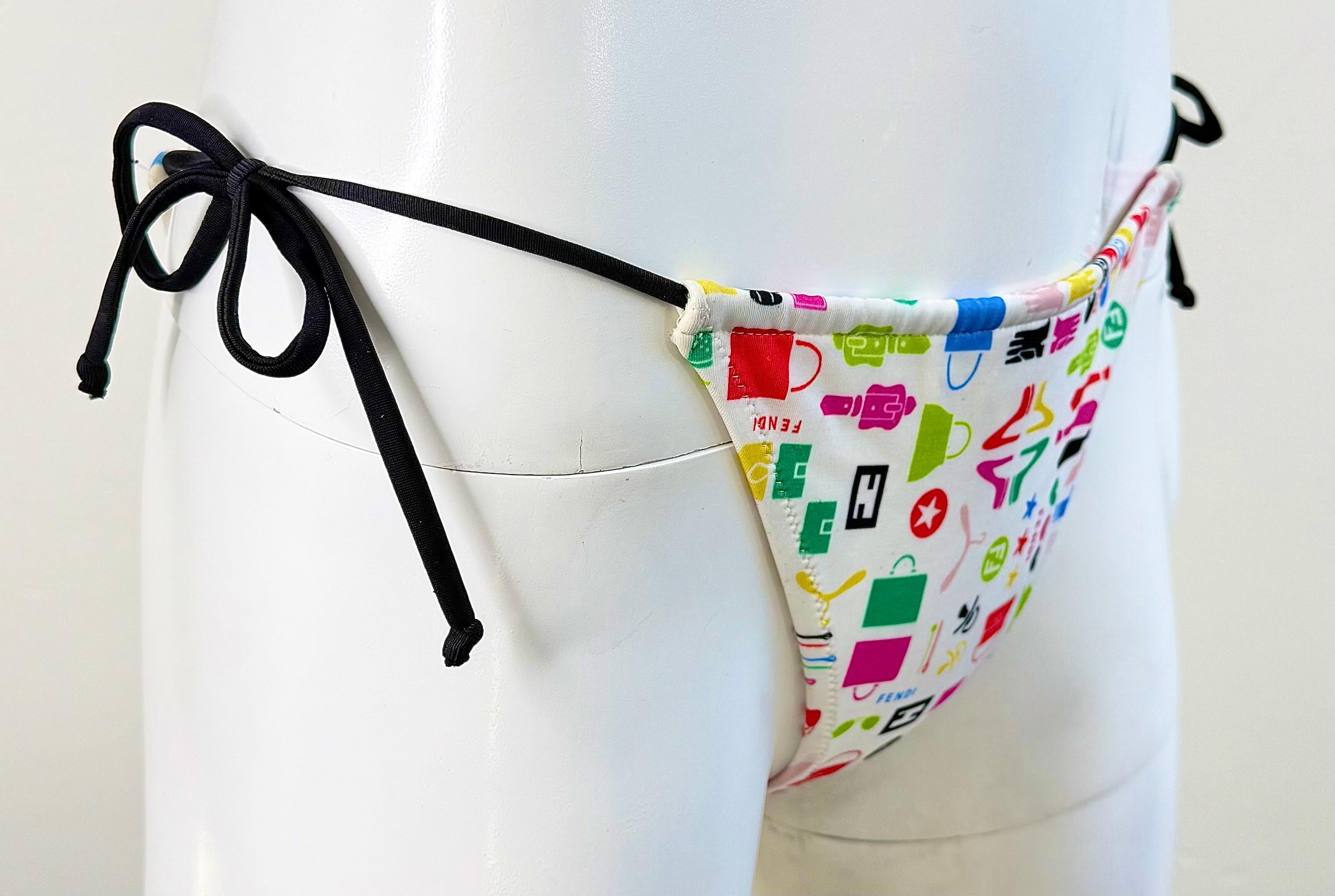 Fendi Karl Lagerfeld Icone Multicolore Bas de Bikini 2004 Rare Swimsuit 42 en vente 7