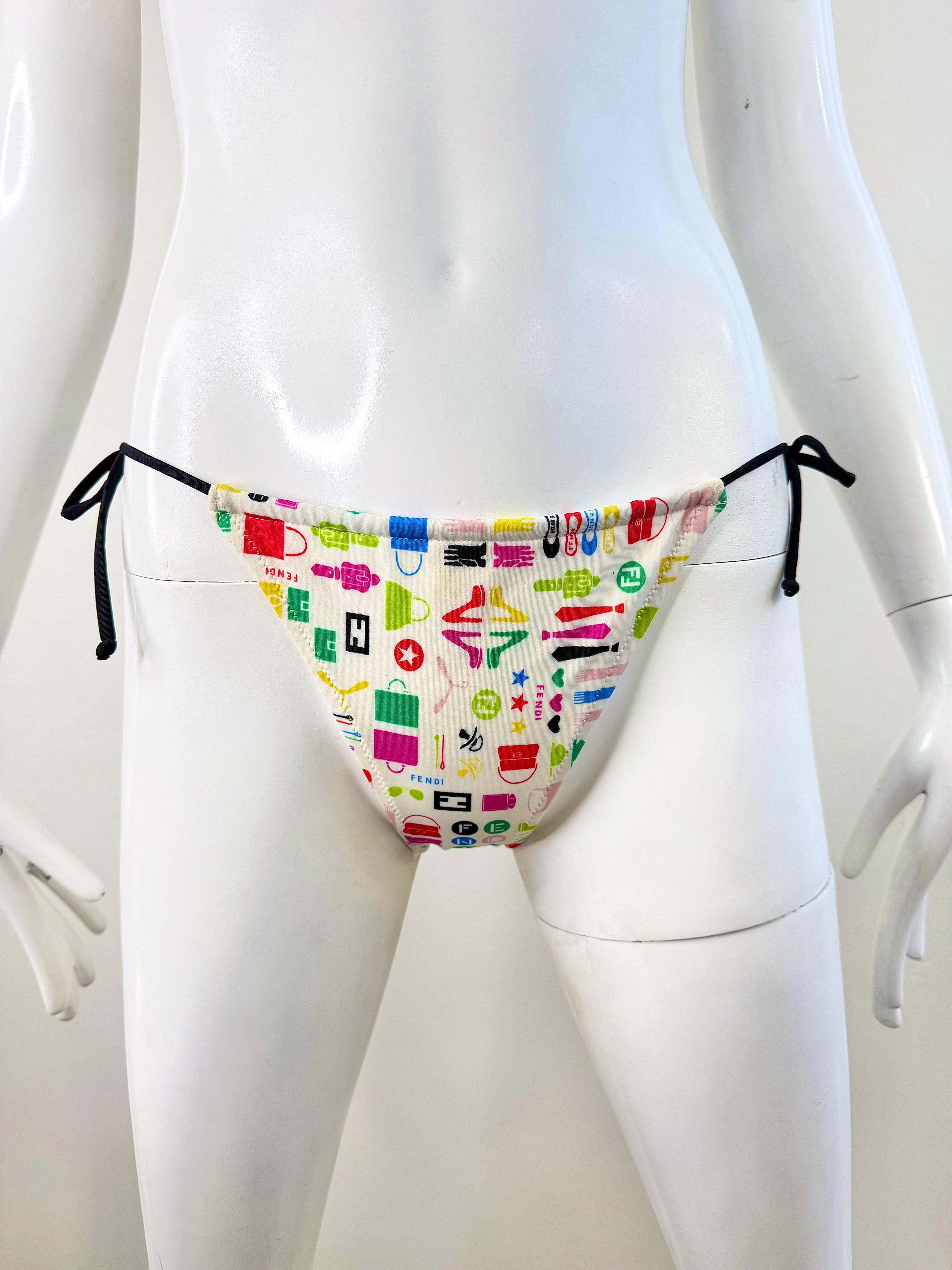 Fendi Karl Lagerfeld Icone Multicolore Bas de Bikini 2004 Rare Swimsuit 42 Pour femmes en vente
