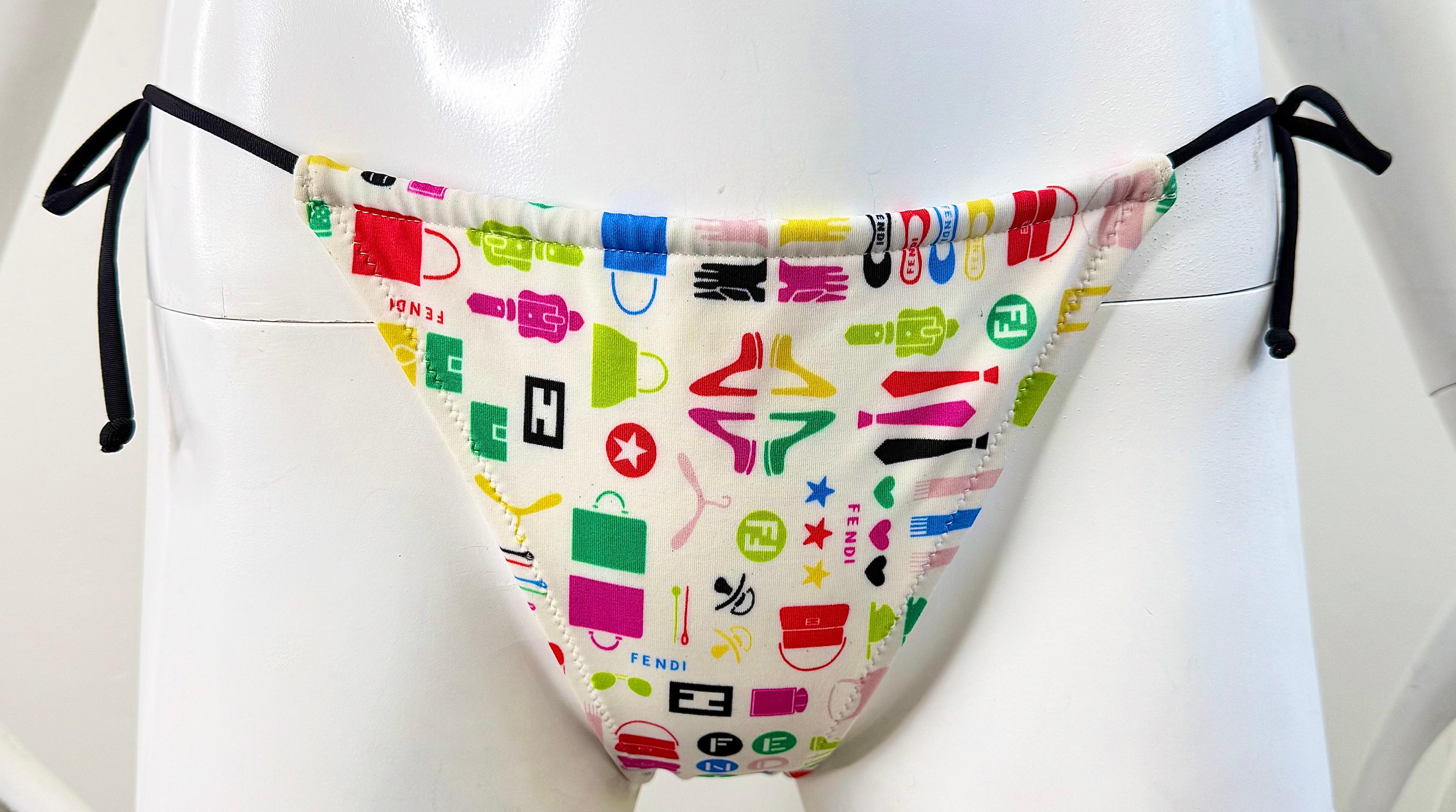 Fendi Karl Lagerfeld Icone Multicolore Bas de Bikini 2004 Rare Swimsuit 42 en vente 1