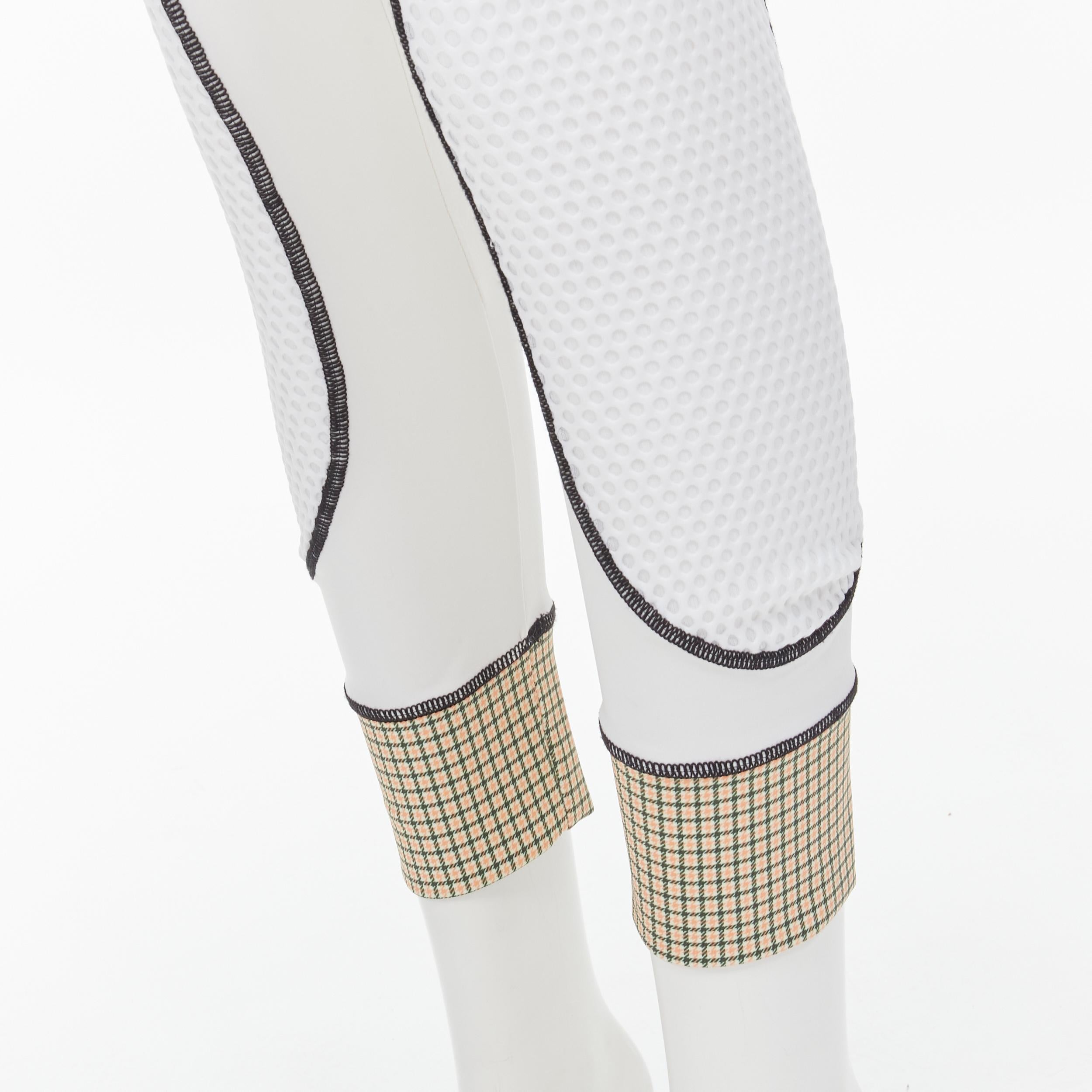 FENDI Karl Loves - Pantalon legging à mailles blanches surpiquées avec insert de golf XS en vente 3