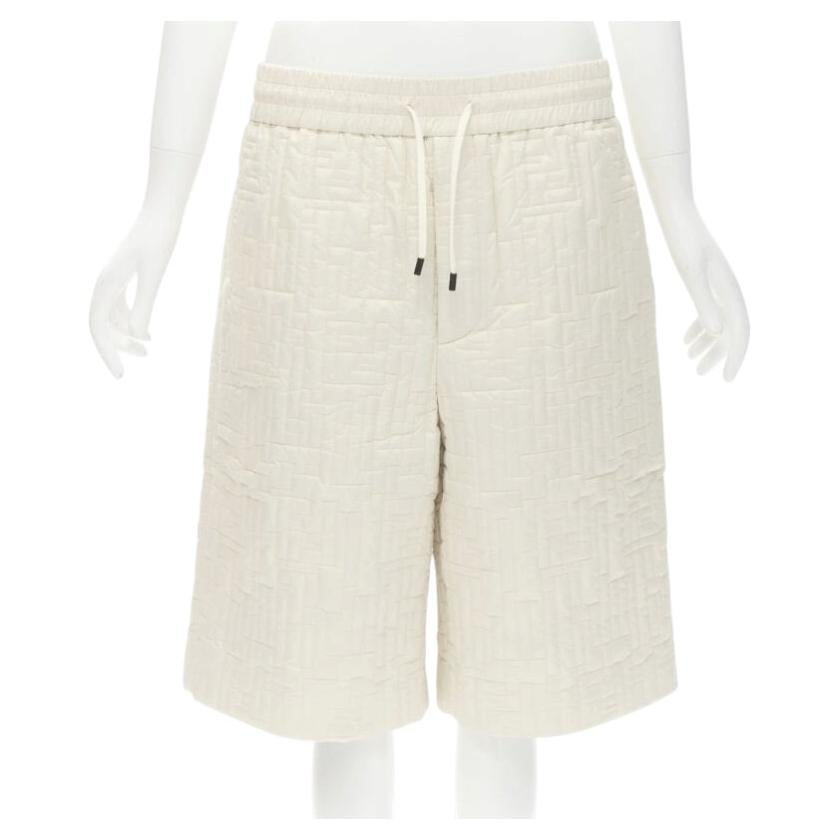 FENDI KIM JONES 2021 Pasarela FF Pantalón corto de nailon acolchado con monograma Zucca IT50 L en venta