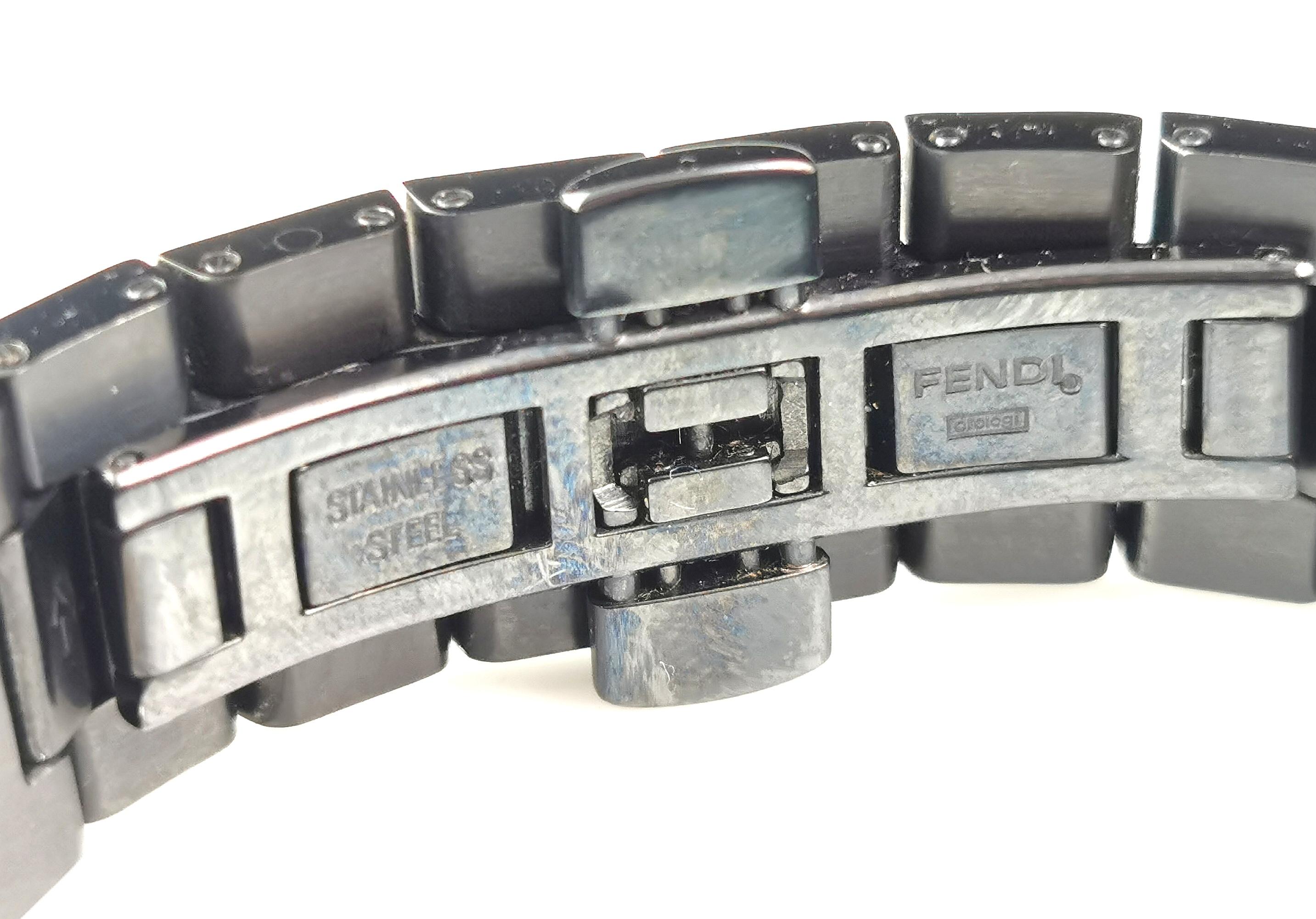 Fendi ladies 4270 l black steel wristwatch  In Good Condition For Sale In NEWARK, GB