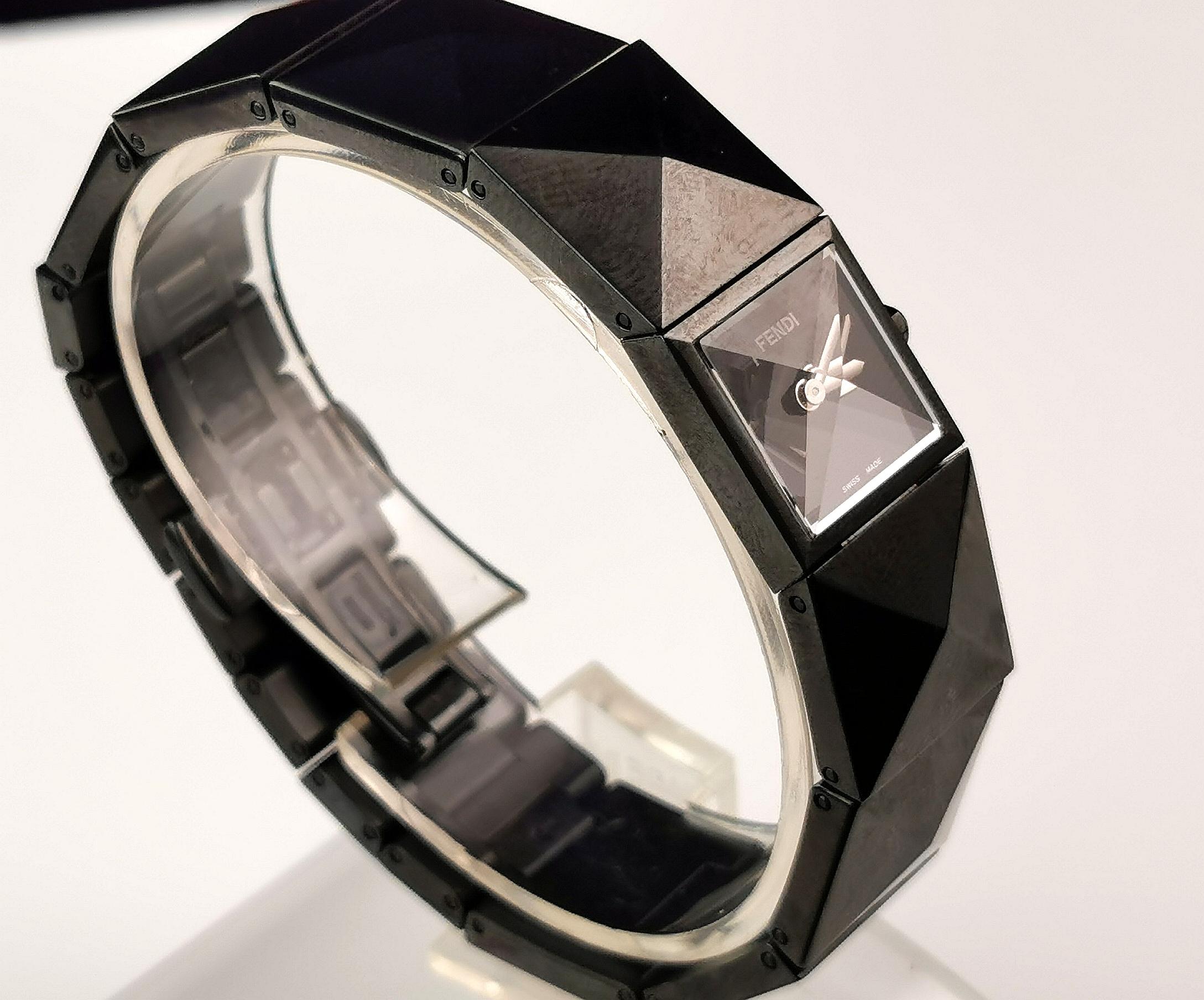 Fendi ladies 4270 l black steel wristwatch  For Sale 2