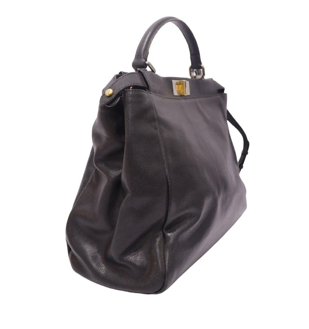 Fendi Large Peekaboo Top Handle Bag In Fair Condition For Sale In Amman, JO