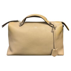 Fendi - Grand sac By The Way en cuir taupe