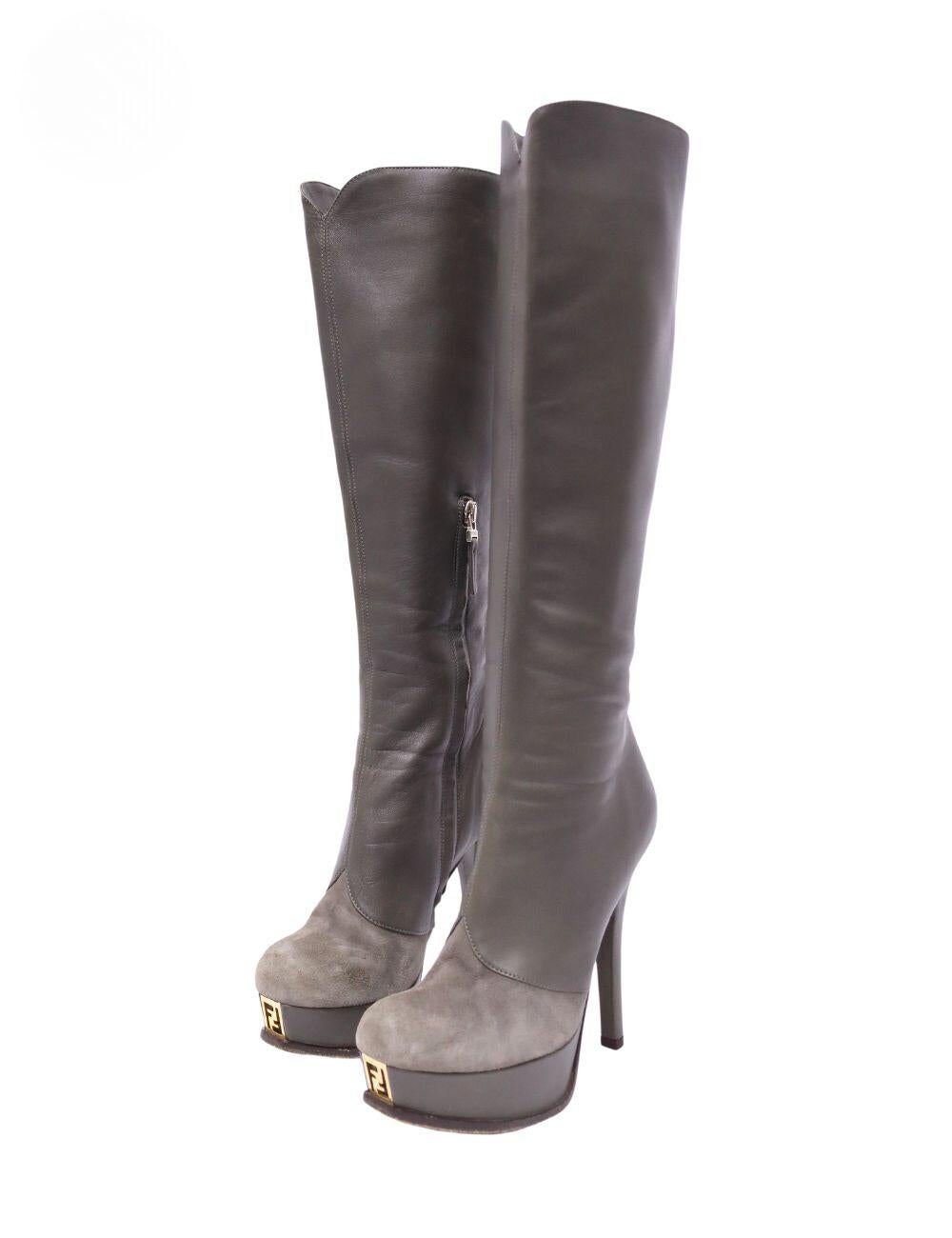 Fendi Leather Knee Length Boots Size EU 36 In Good Condition For Sale In Amman, JO