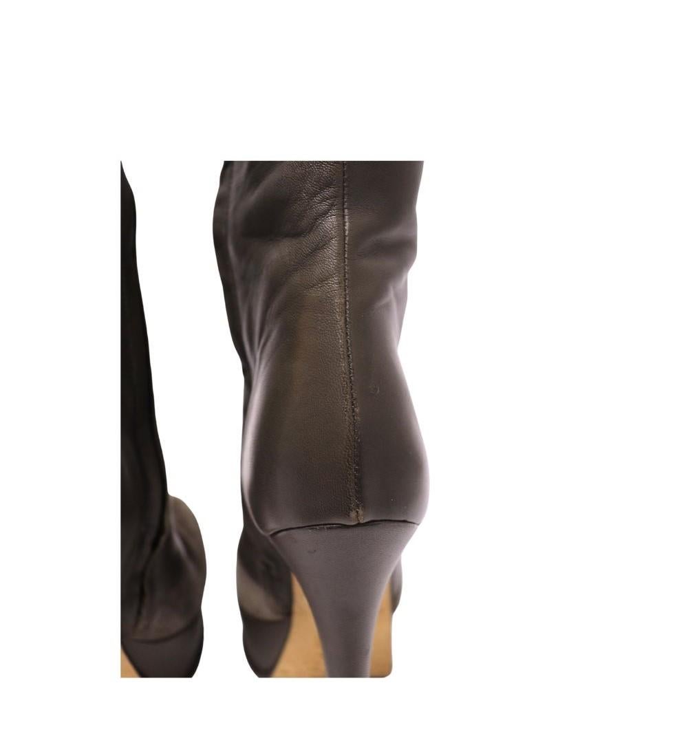 Fendi Leather Knee Length Boots Size EU 36 For Sale 3