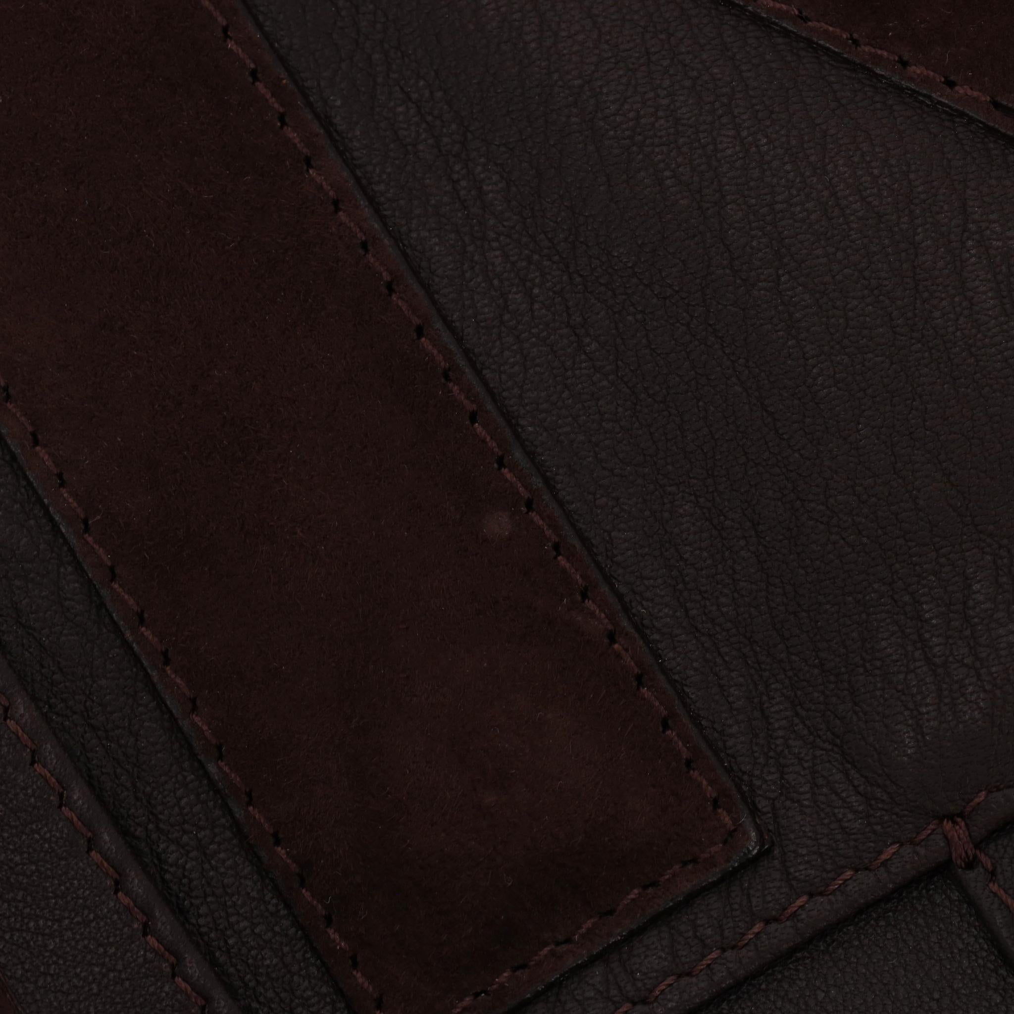 Sac Vintage By en cuir de Fendi avec logo 'FF' en daim en vente 6