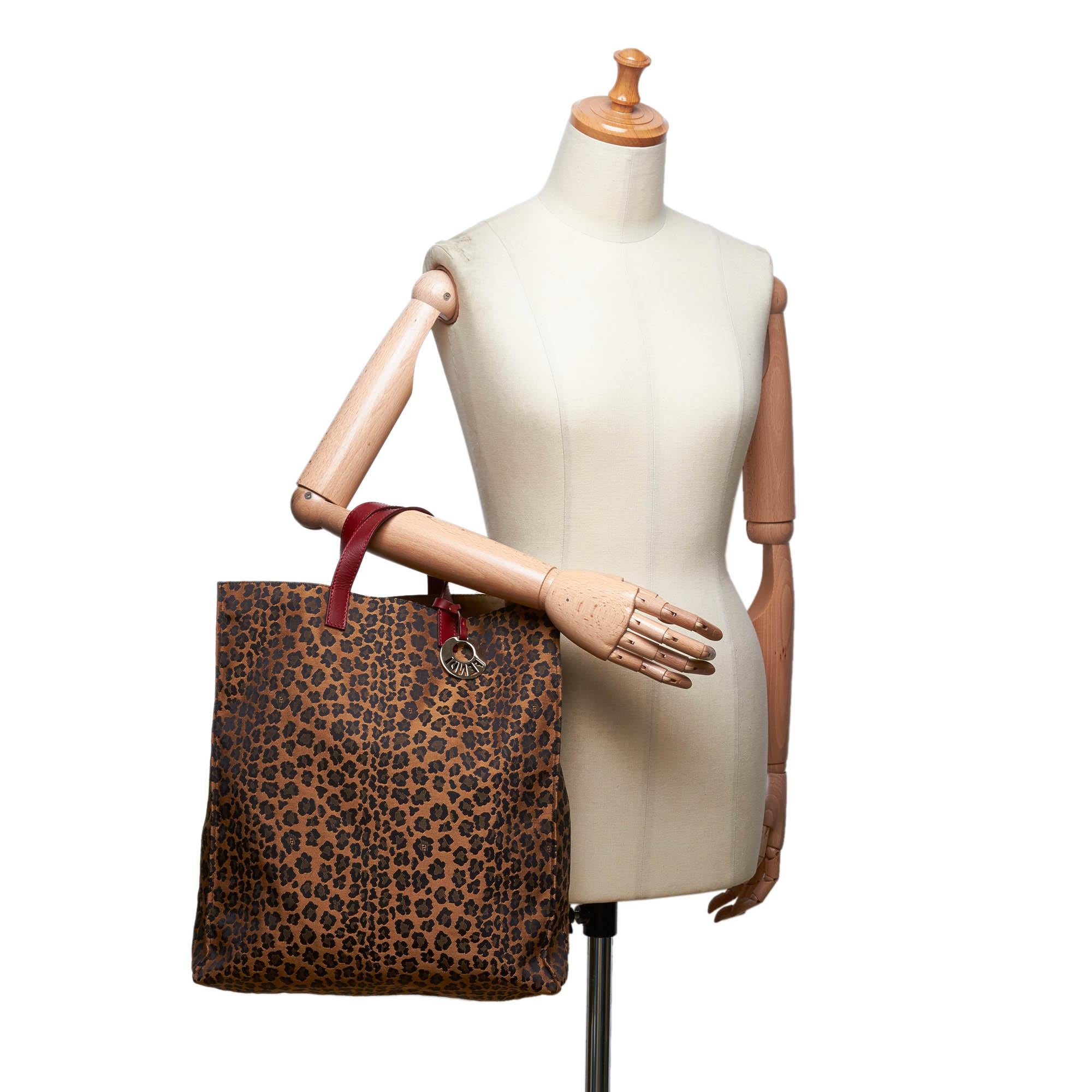 Fendi Leopard Print Canvas Tote Bag 1