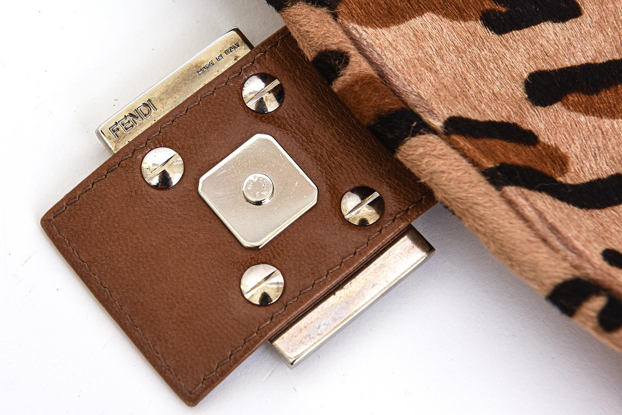 Fendi Leopard Print Pony Hair Mama Baguette Handbag With Leather Handle  7