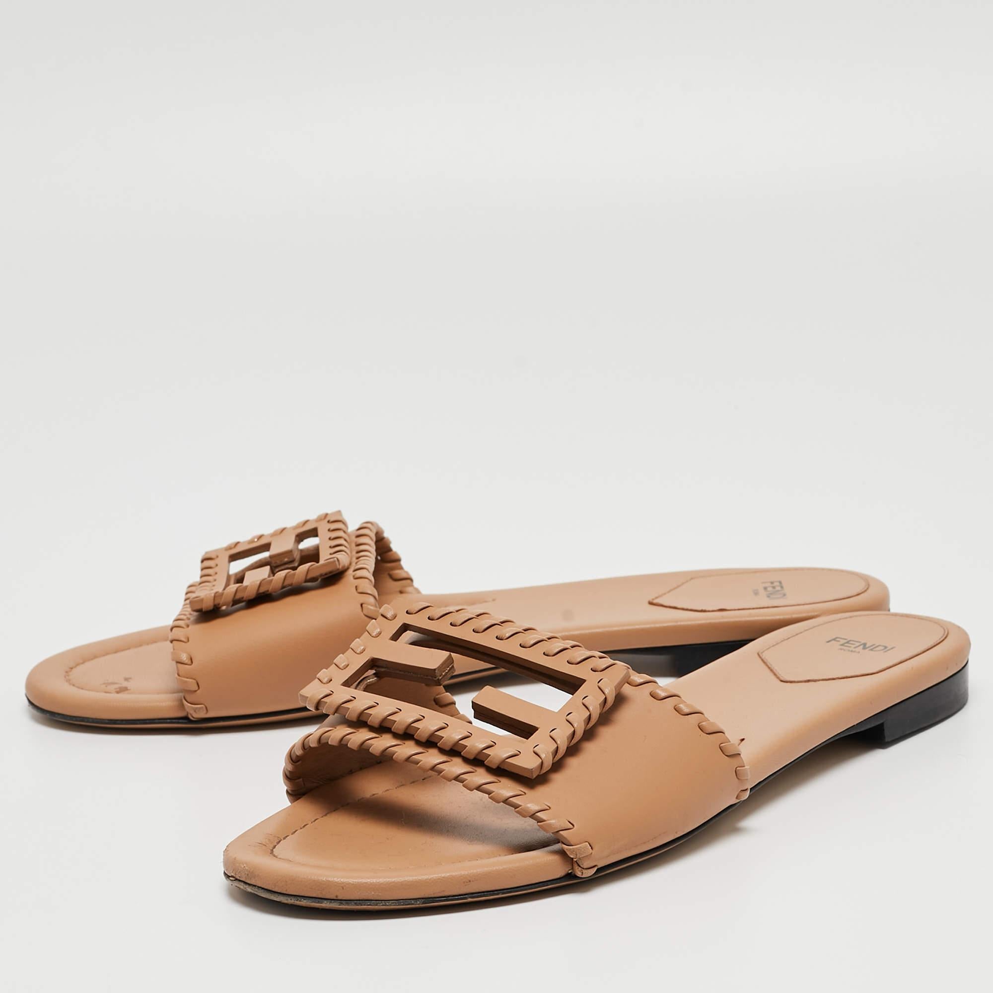 Beige Fendi Light Brown Leather Flat Slides Size 40