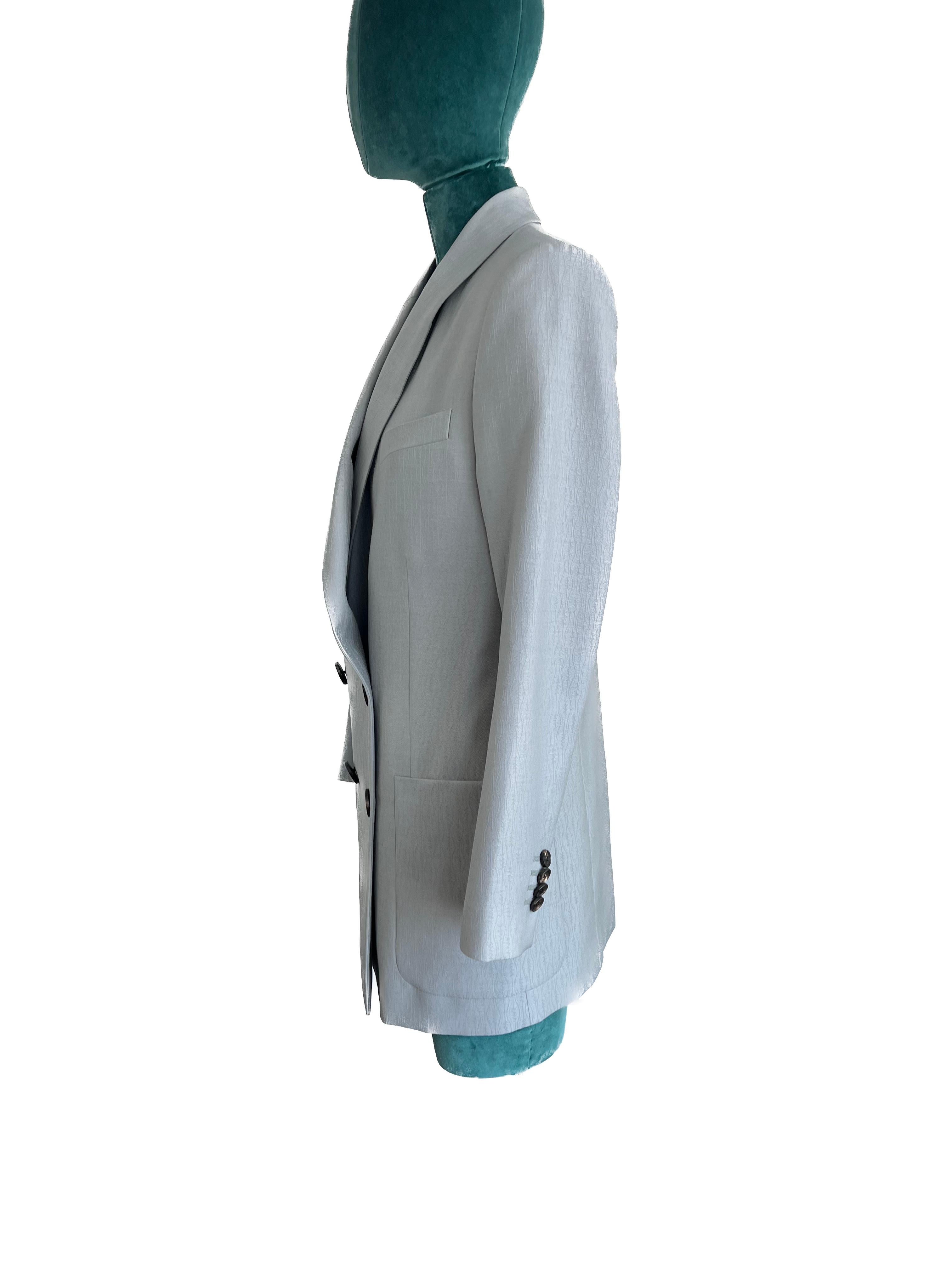Fendi Light Grey Double Breasted Blazer  In Excellent Condition For Sale In Toronto, CA