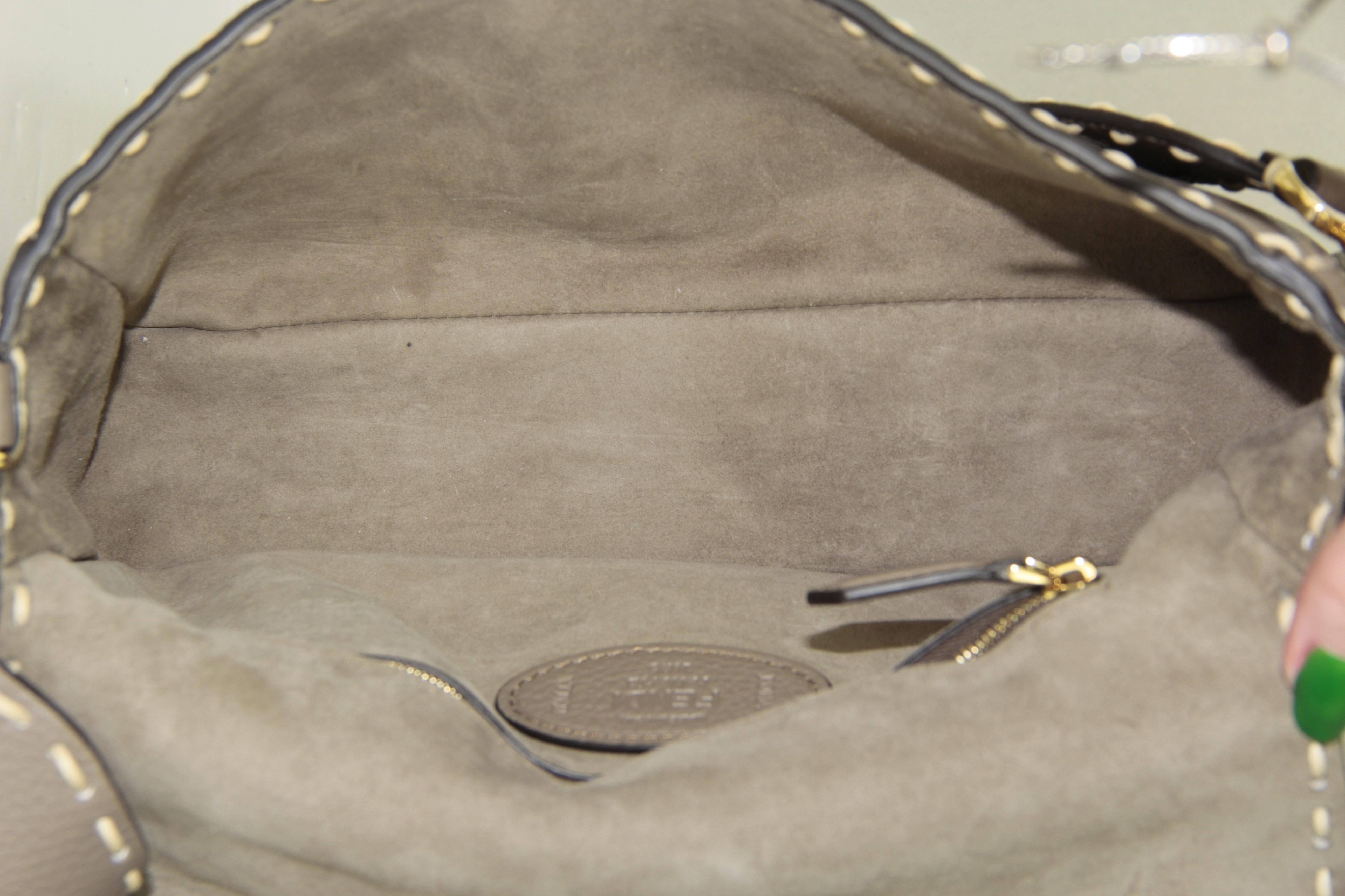 Fendi Grau Selleria Leder NM Baguette-Tasche mit Nähtenbesatz Neu 3.290 $ 5