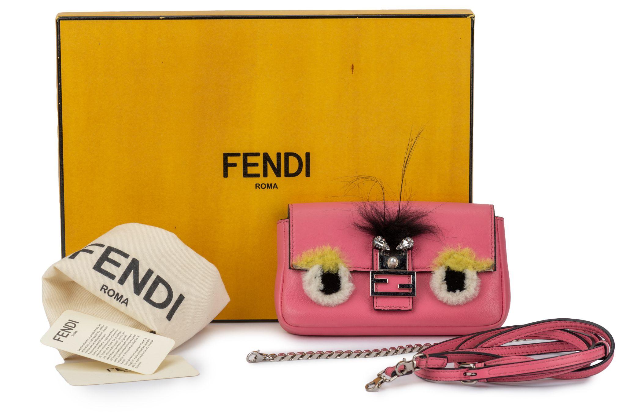 Fendi Lim.Ed Rosa Monster Micro Baguette- Micro Baguette im Angebot 1