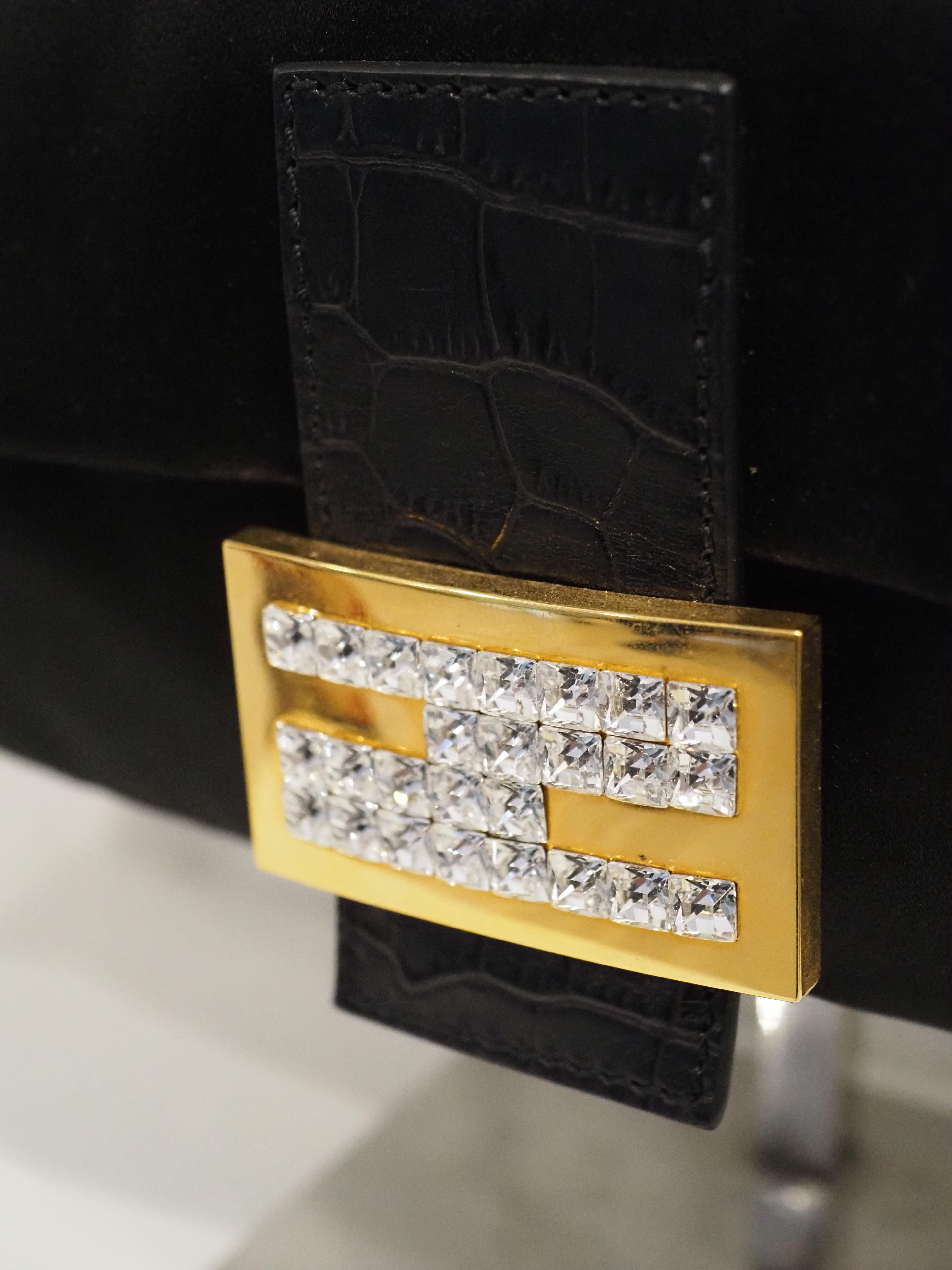 Fendi limited edition baguette shoulder bag For Sale 4