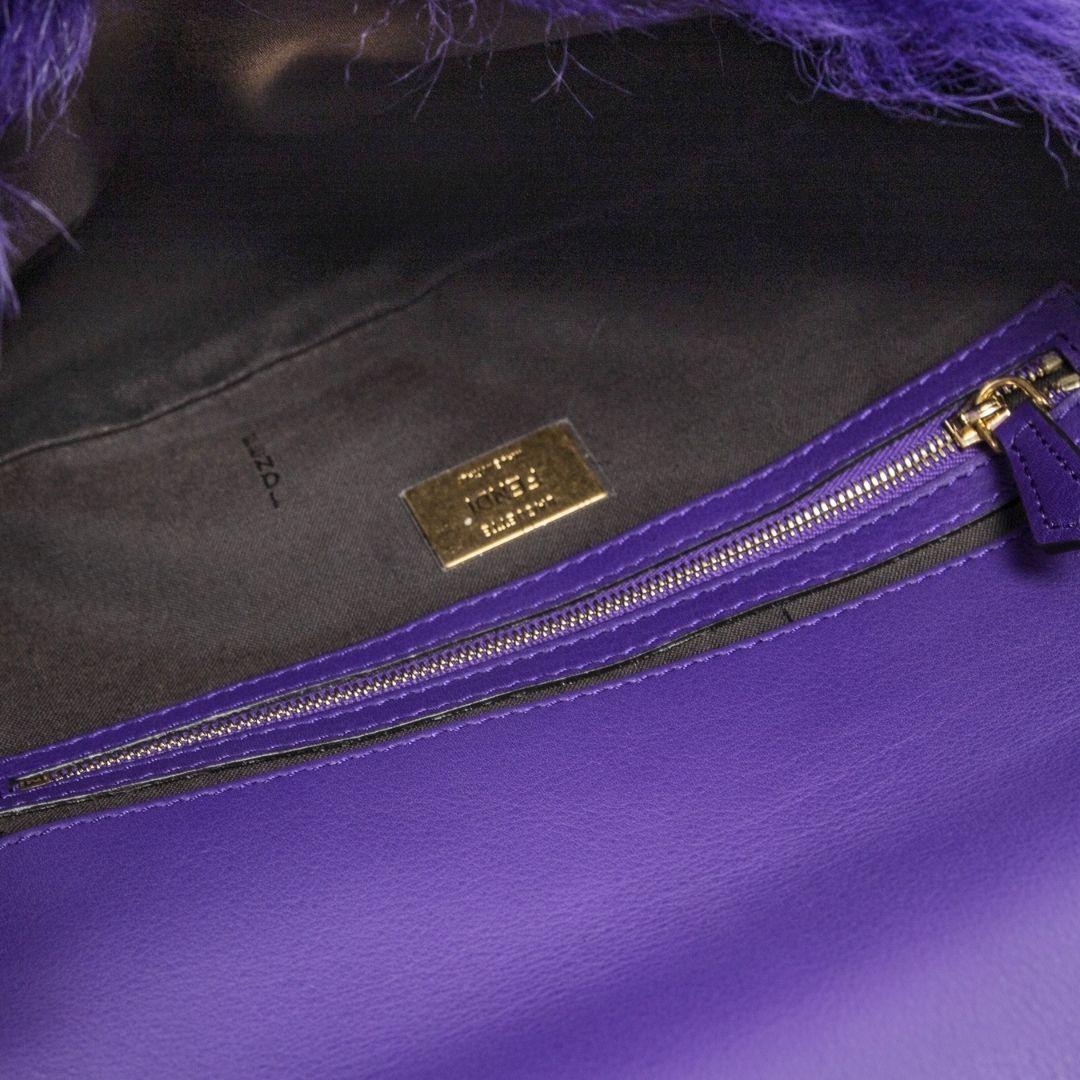 Fendi Limited Edition Medium Purple Fur Baguette NM w/ Strap For Sale 2