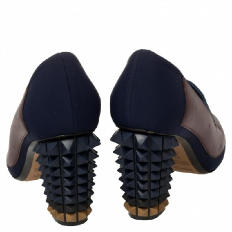 Black Fendi Lizard Embossed Leather & Fabric Polifonia Court Studded Heel Pumps Size39 For Sale