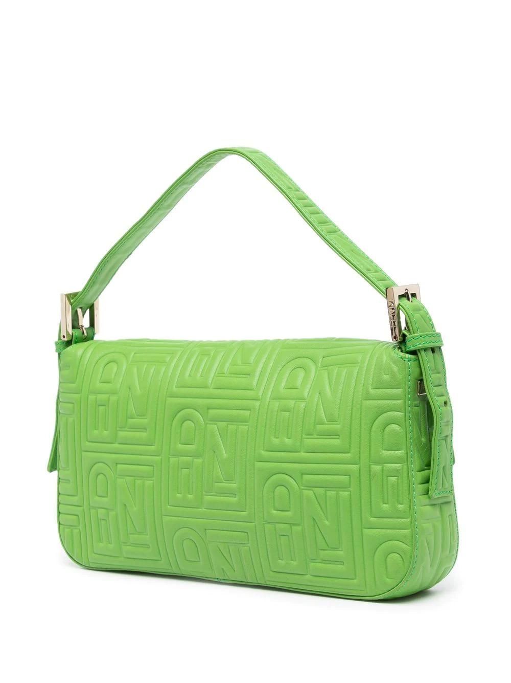 First released in the late 90's, inspired by how French women carried a loaf of bread under their arms, hence its name, the Fendi Baguette has remained at the height of Its bag status ever since. Crafted in Italy from quality neon-green leather,