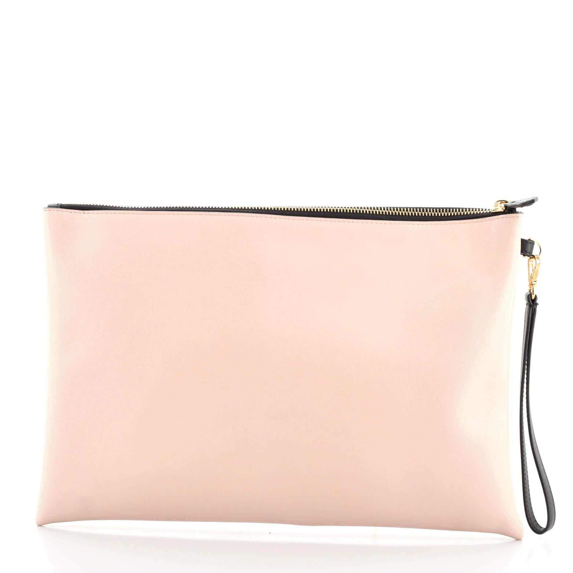 Fendi Logo Handgelenk Clutch aus bedrucktem Leder Groß (Weiß)