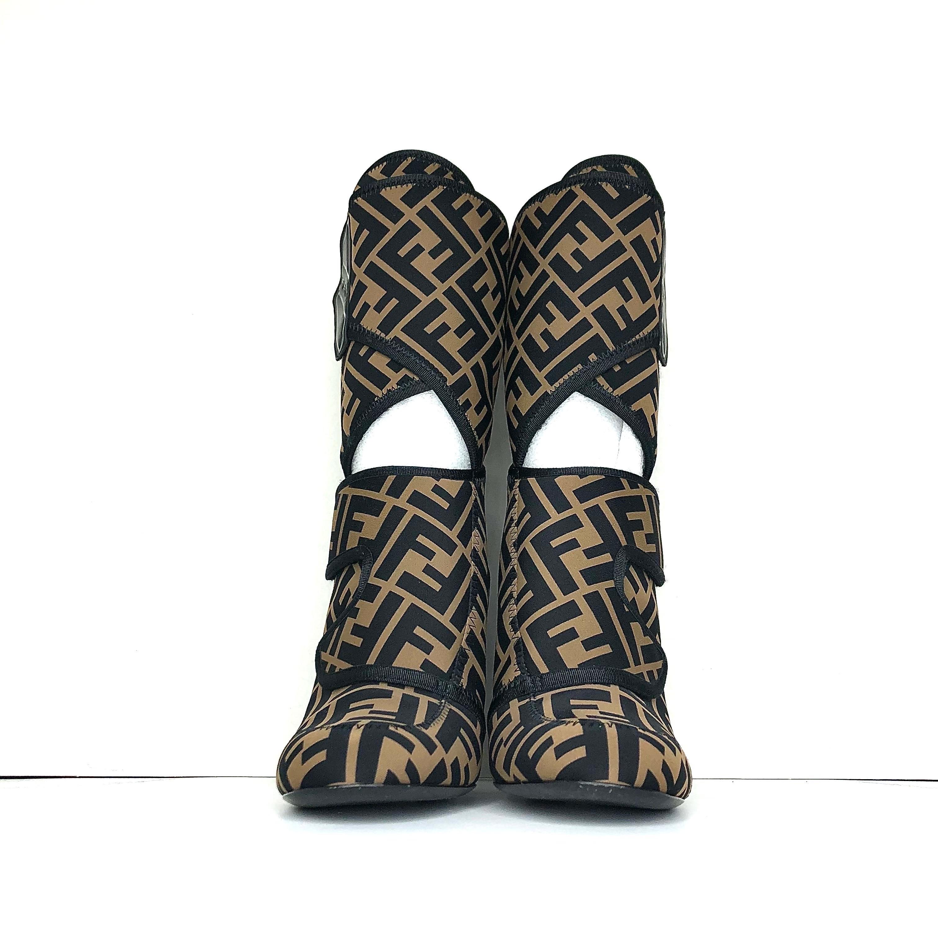 Fendi Lycra Vitello FF Logo Tape Promenade Heeled Boots 38 in vendita 2