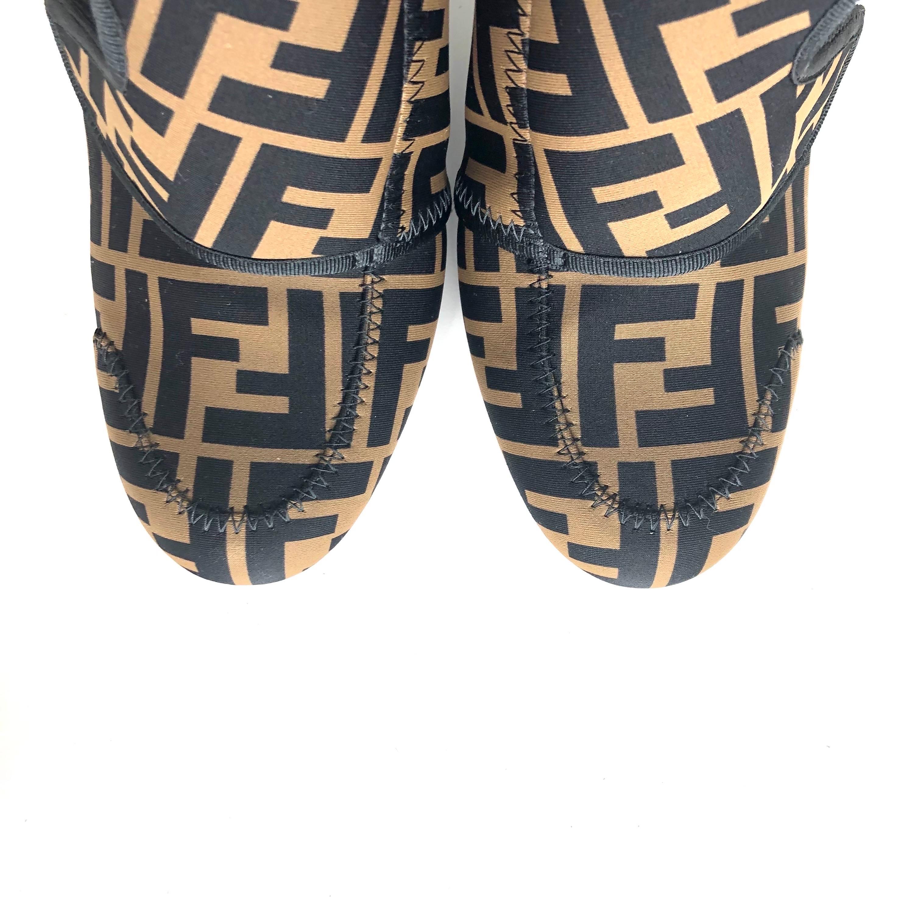 Fendi Lycra Vitello FF Logo Tape Promenade Heeled Boots 38 in vendita 3