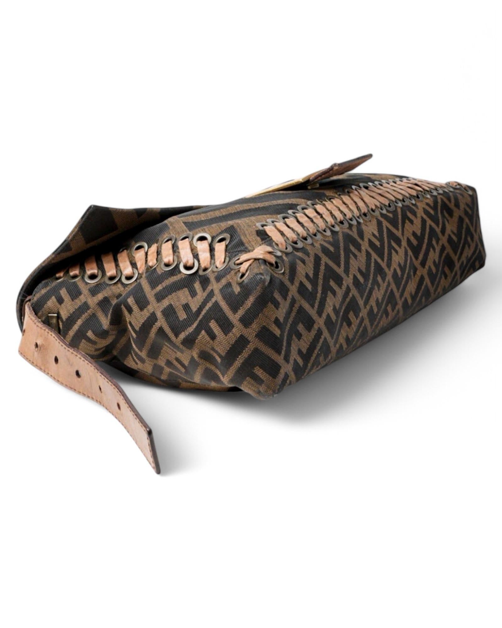 Fendi Mama Baguette XL FF Logomania Marron en vente 3