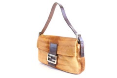 Fendi Mamma Baguette 2fz0824 Brown Fur Shoulder Bag
