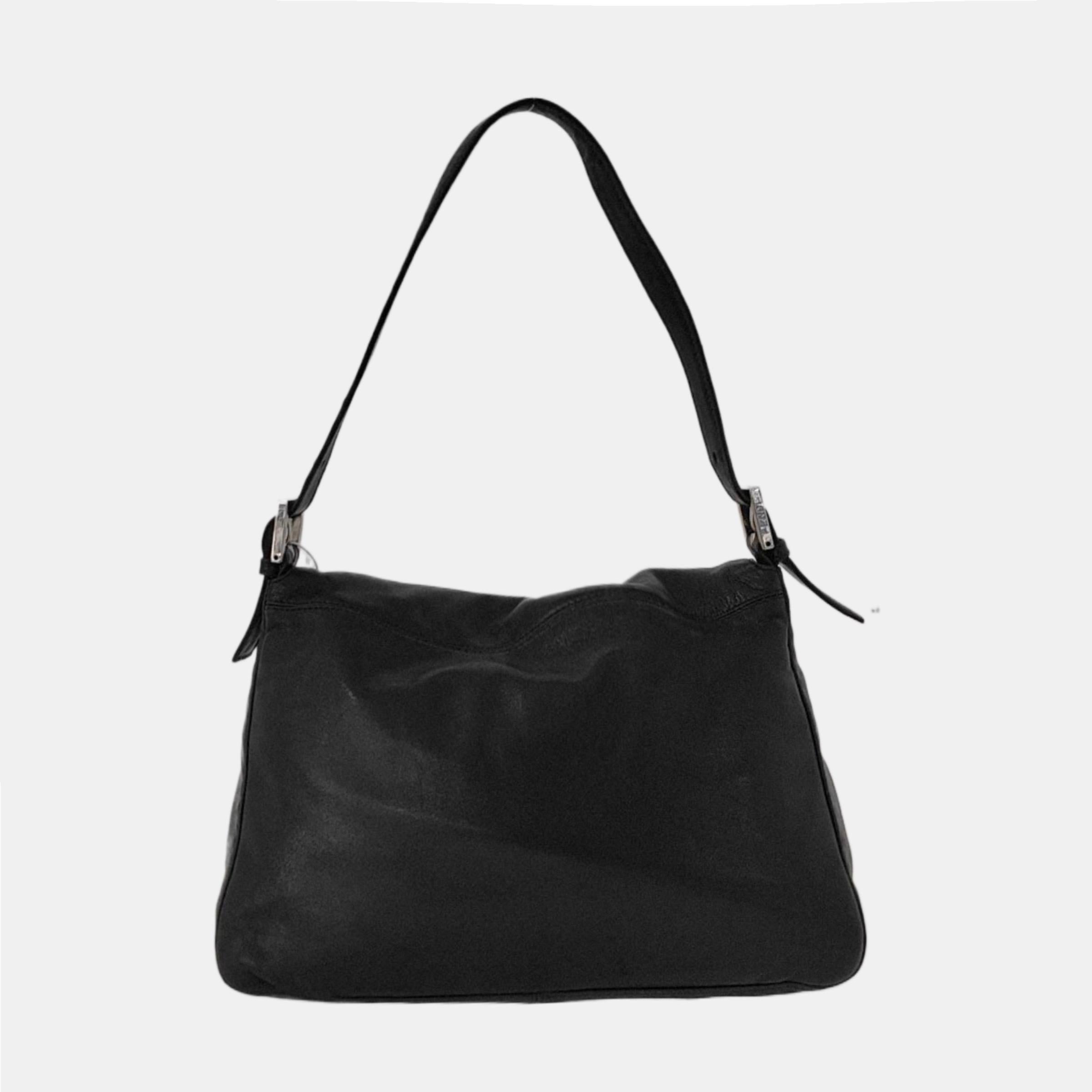 Fendi Mamma Baguette Piel de cordero negra Hebilla roja esmaltada Negro en venta