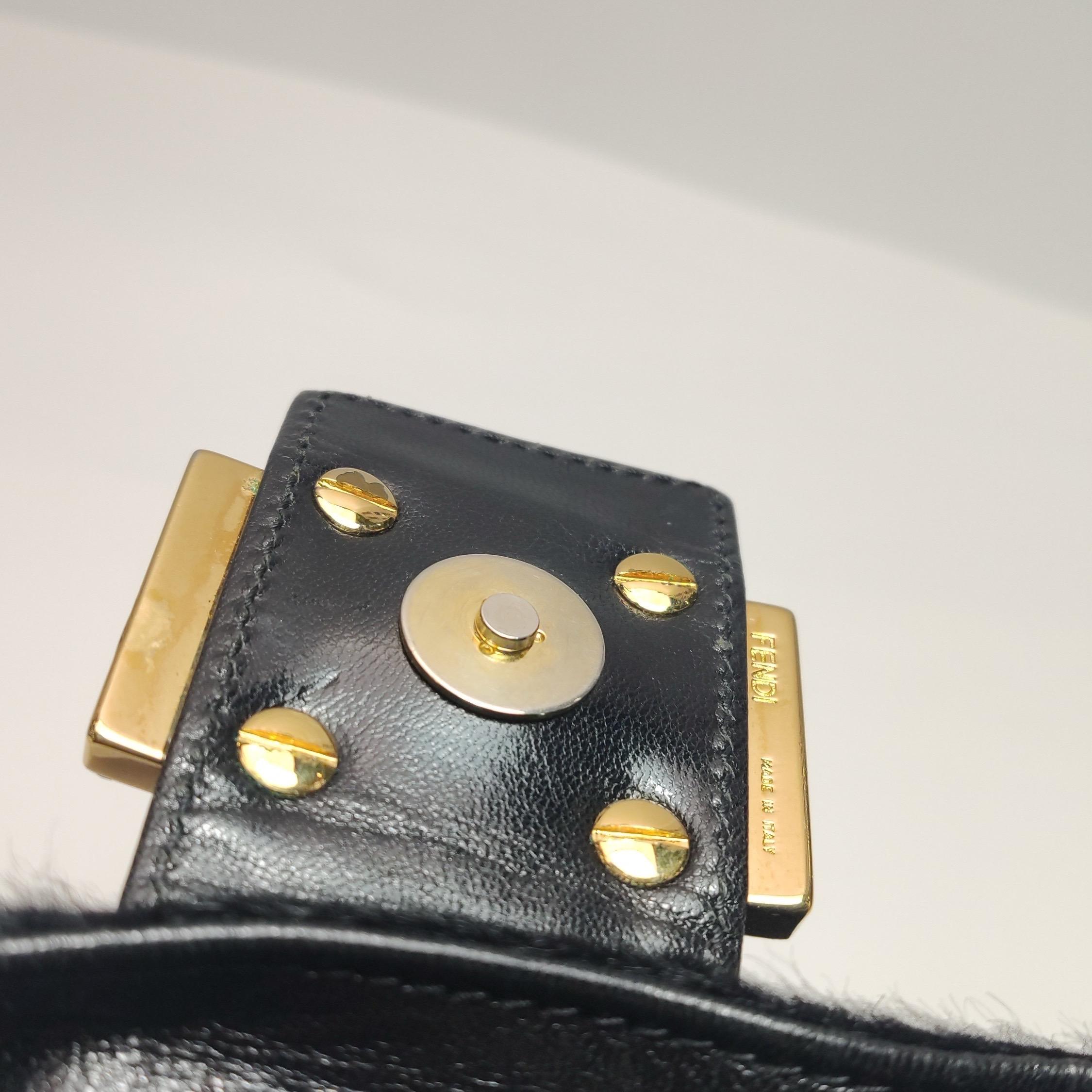 Fendi Mamma Baguette Borsa a tracolla in pelle di vitello con pelo di pony nero in vendita 8