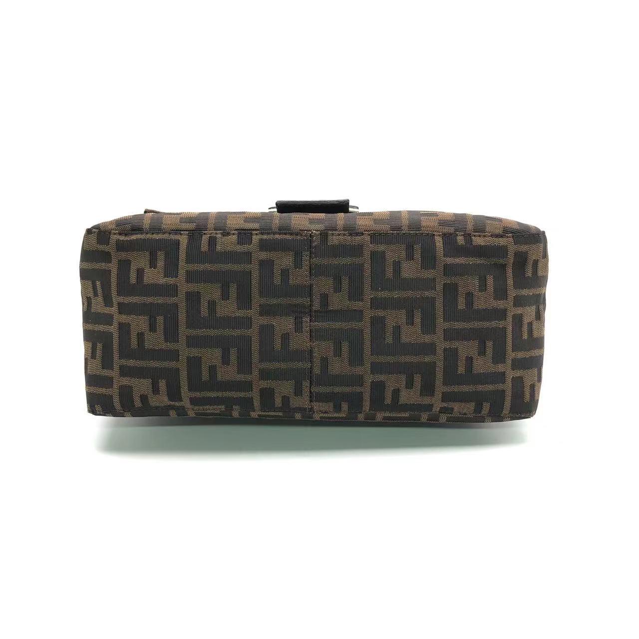 Women's Fendi Mamma Baguette Brown Classic Zucca Monogram
