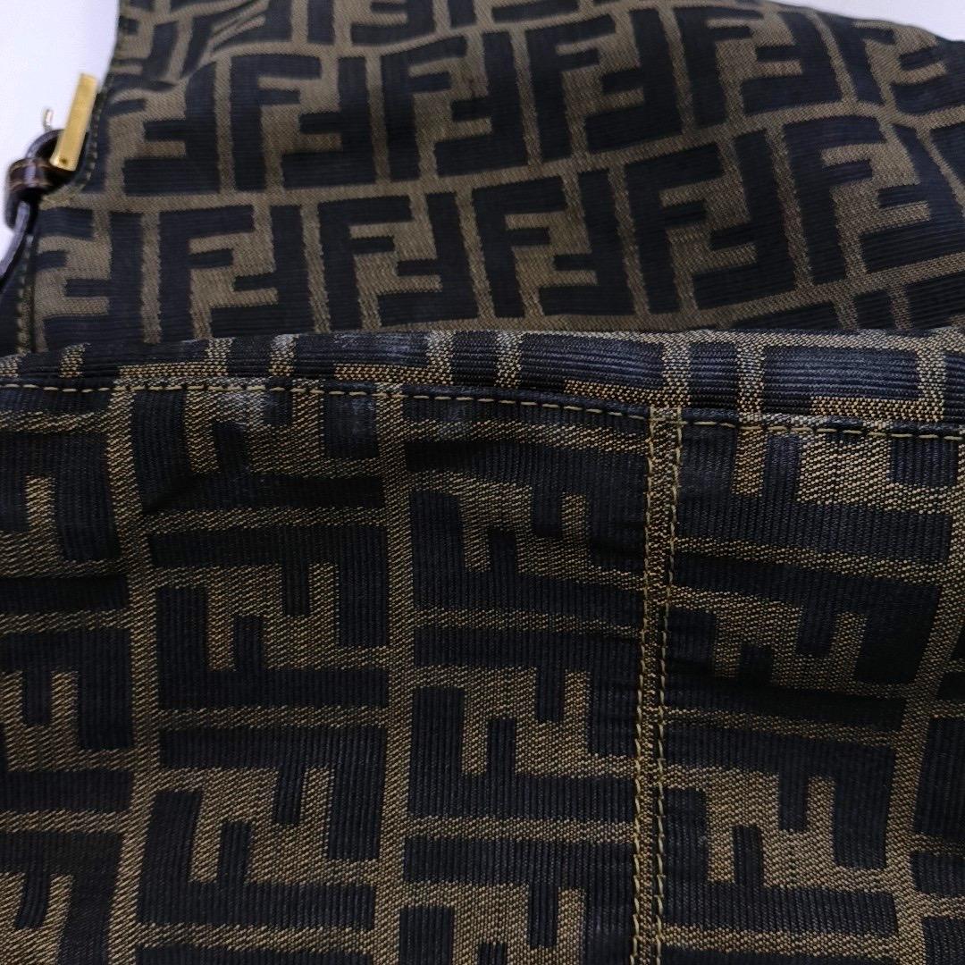 Fendi Mamma Baguette Brown Classic Zucca Monogram Gold Hardware 8