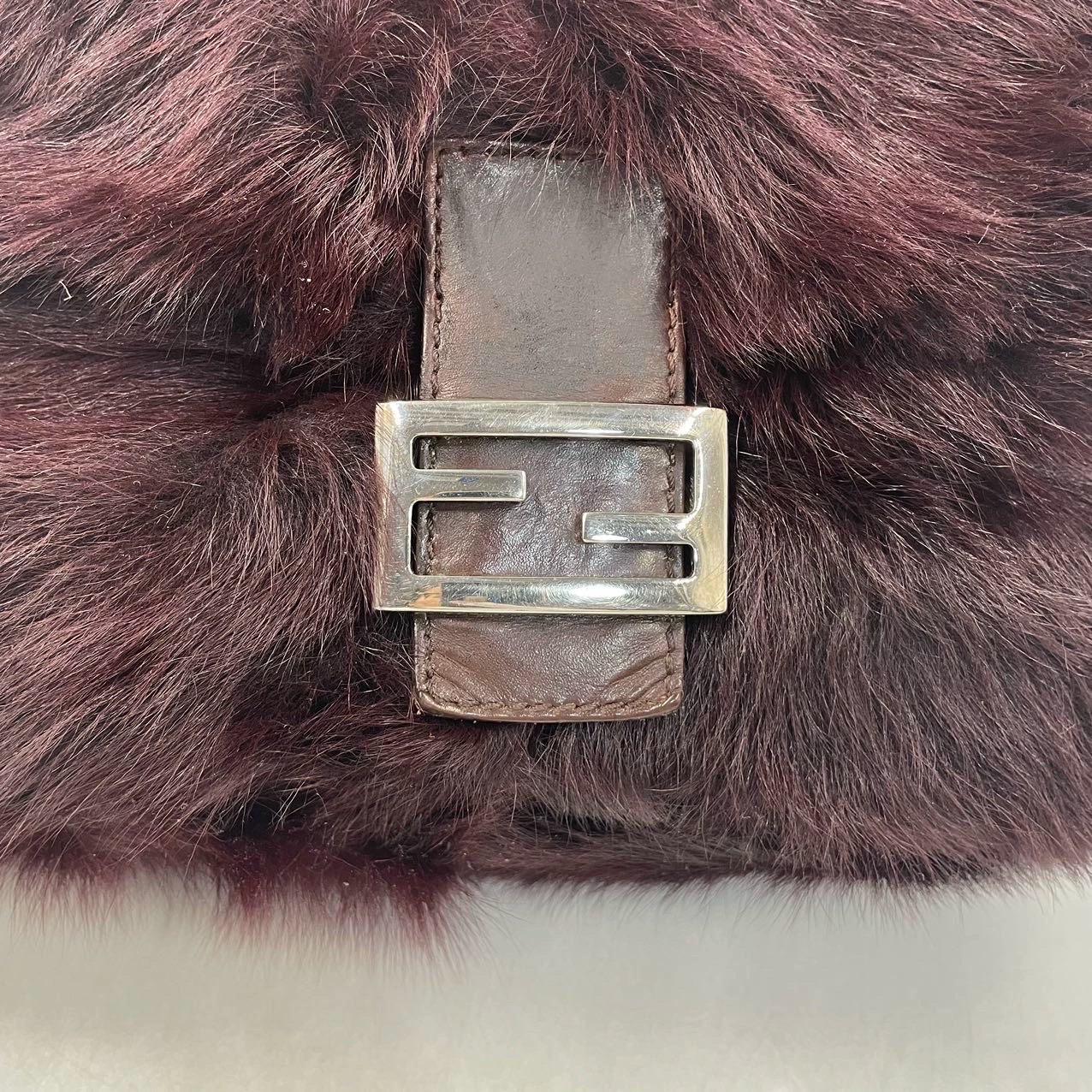 Fendi Mamma Baguette Burgundy Faux Fur Shoulder Bag For Sale 8